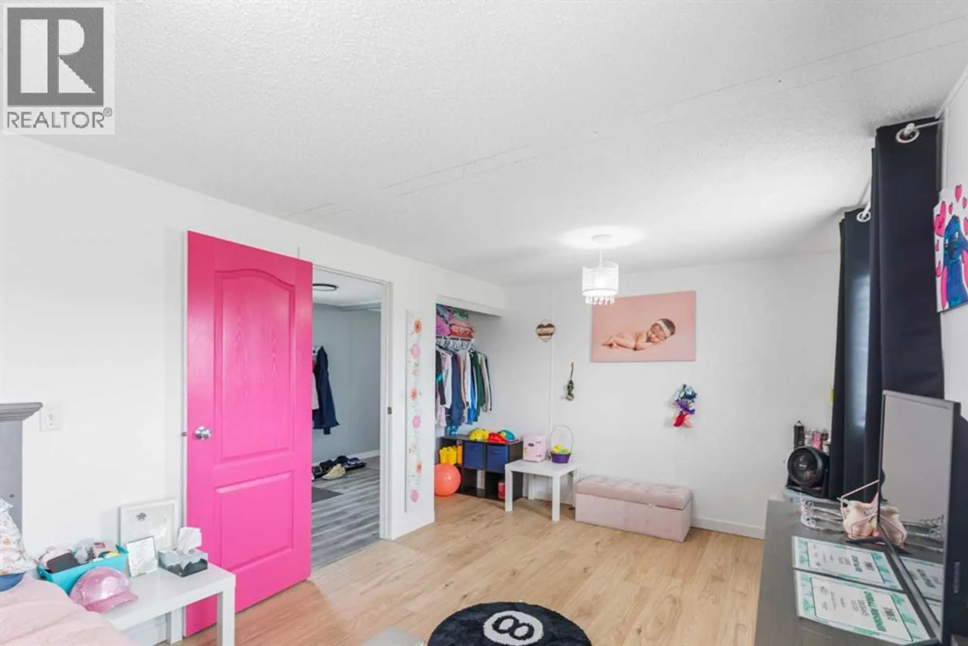 9602 112 Avenue - Image 15
