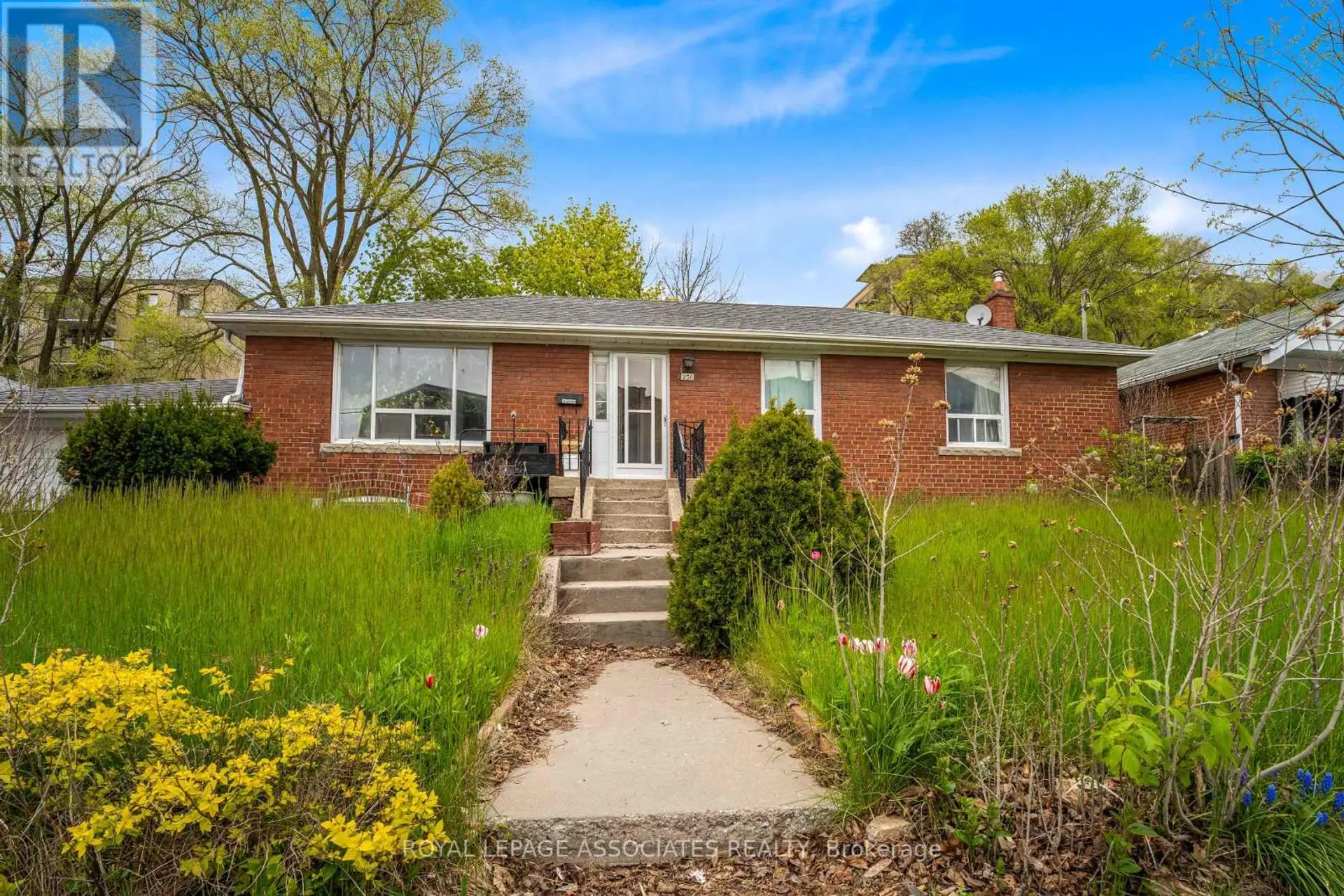 256 FERRIS ROAD - Image 2