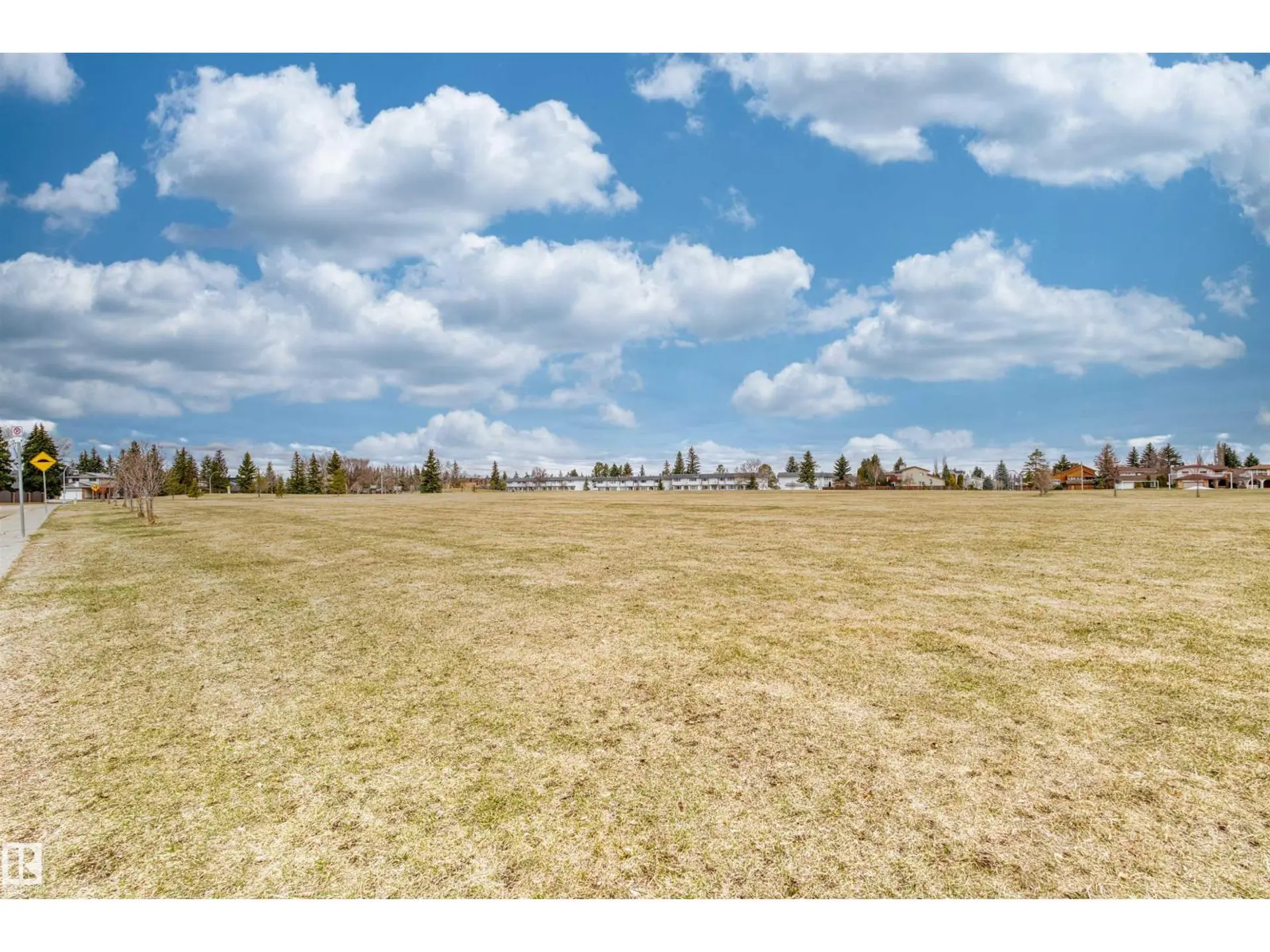 1116 SADDLEBACK RD NW - Image 19