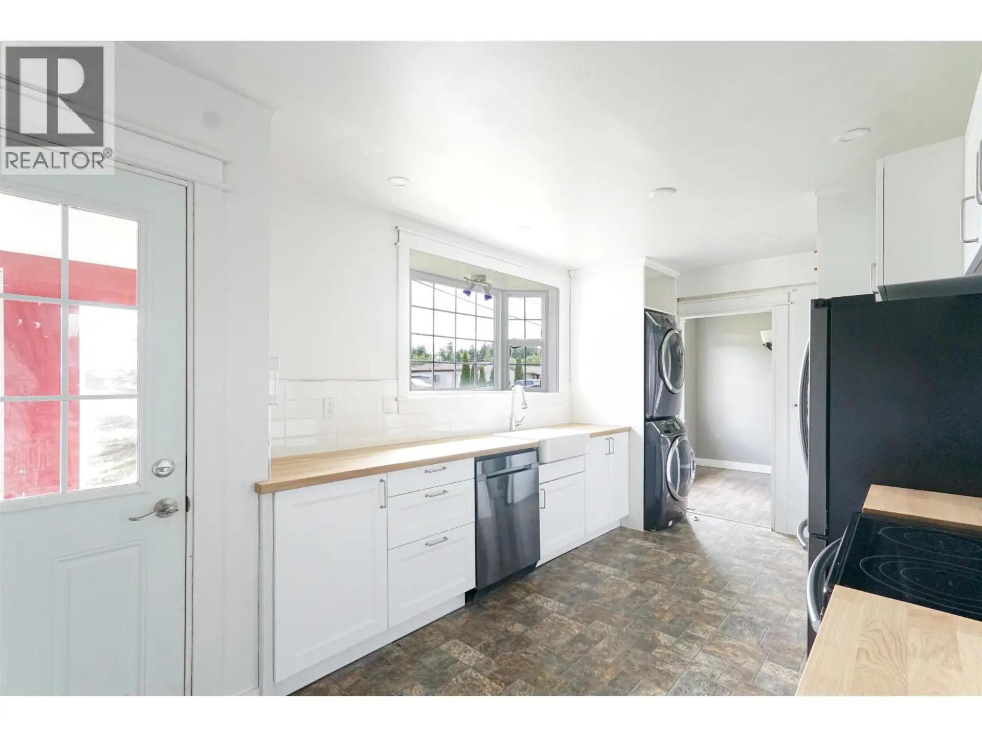 19 STARLING STREET - Image 3