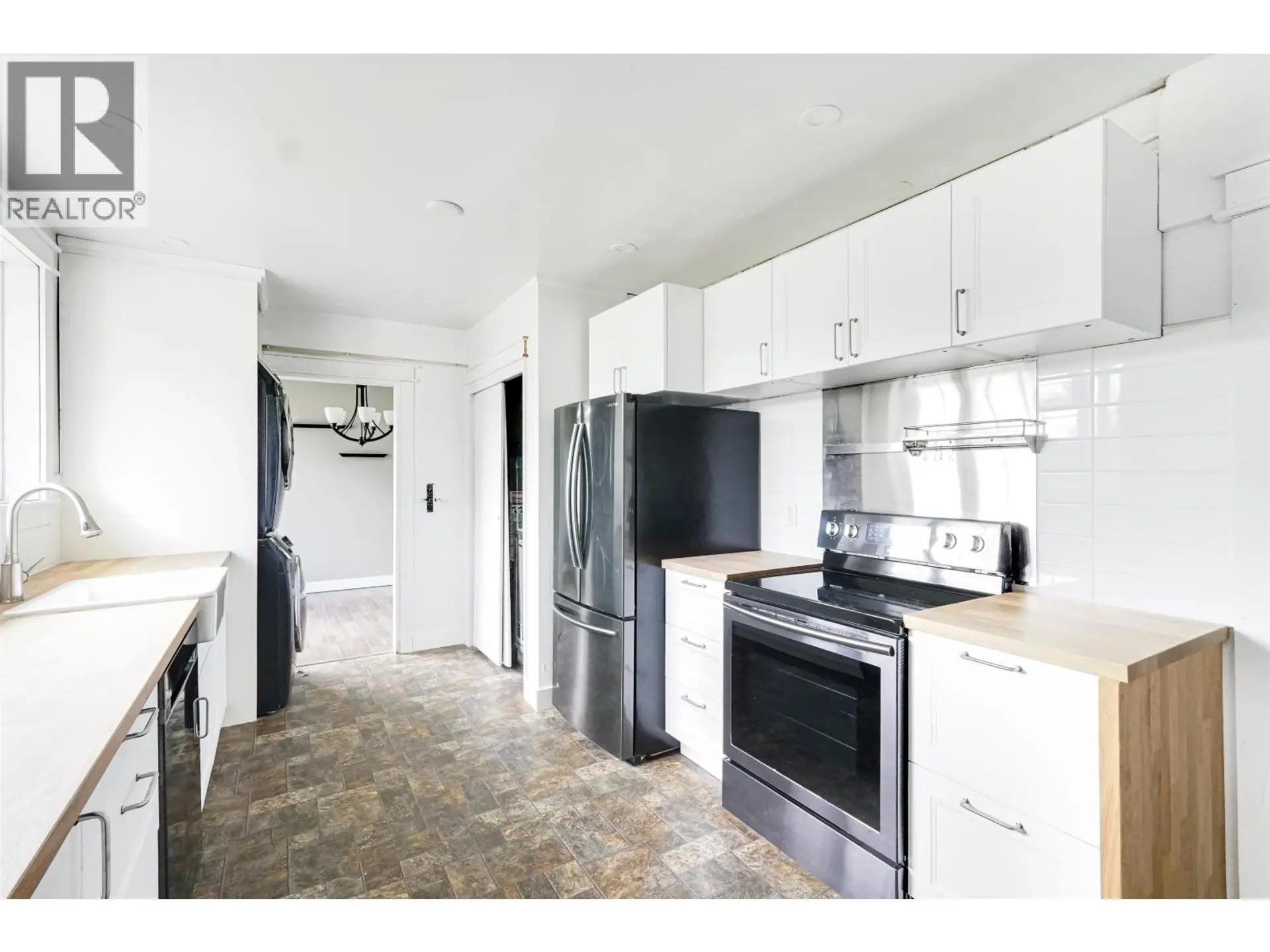 19 STARLING STREET - Image 4