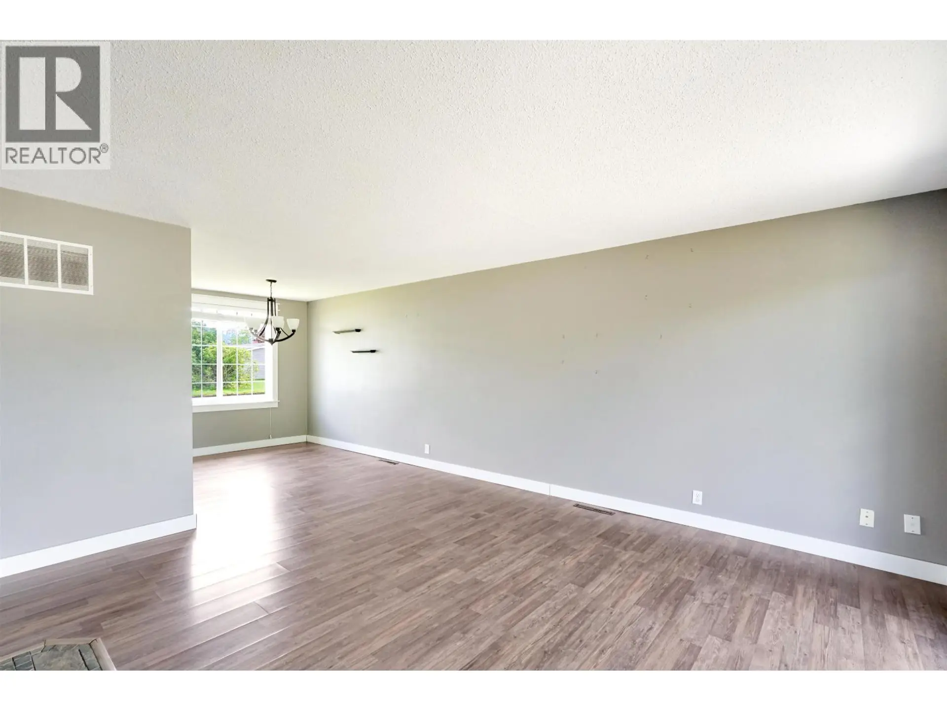 19 STARLING STREET - Image 7