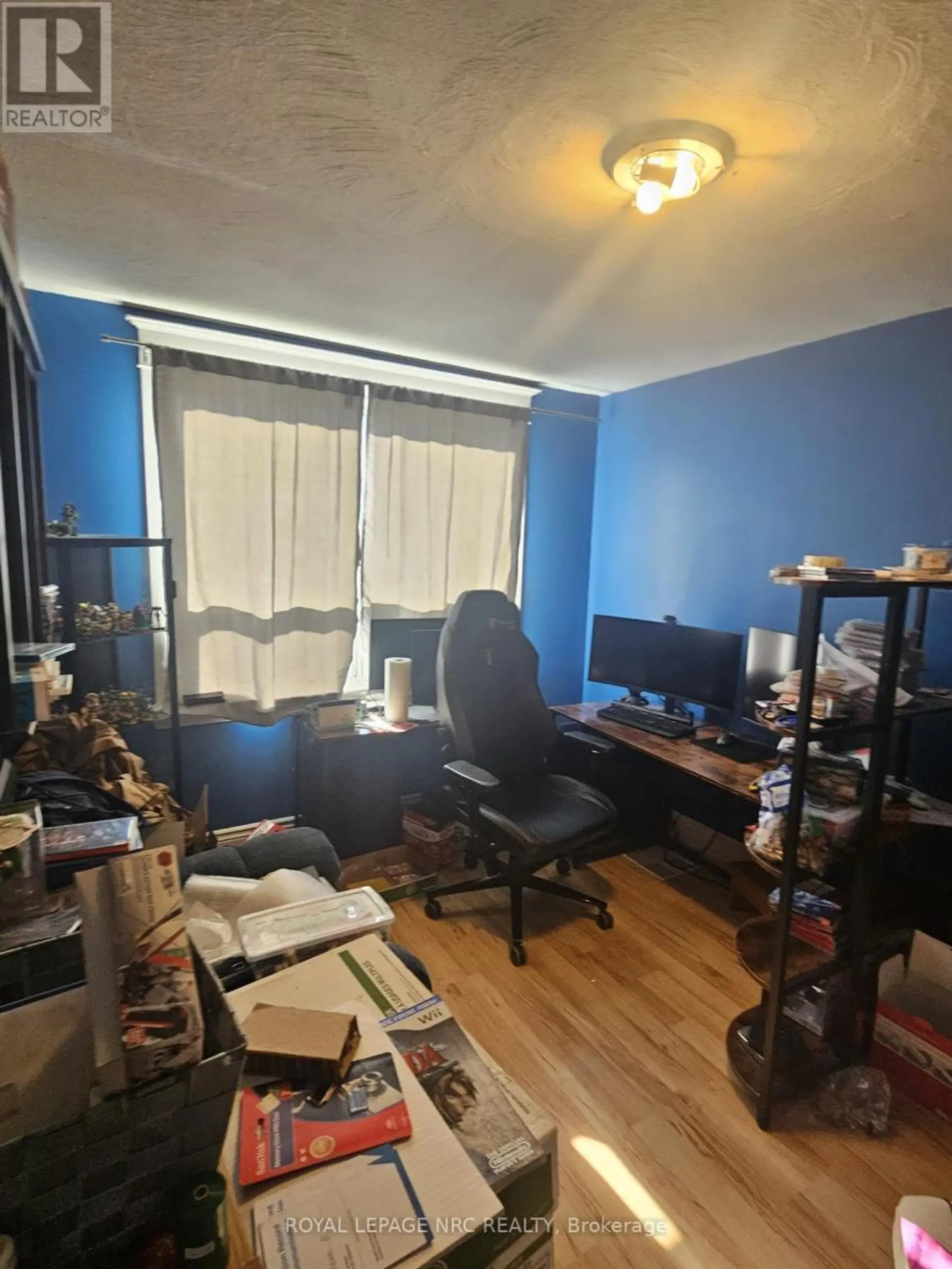 176 PINE STREET S - Image 5