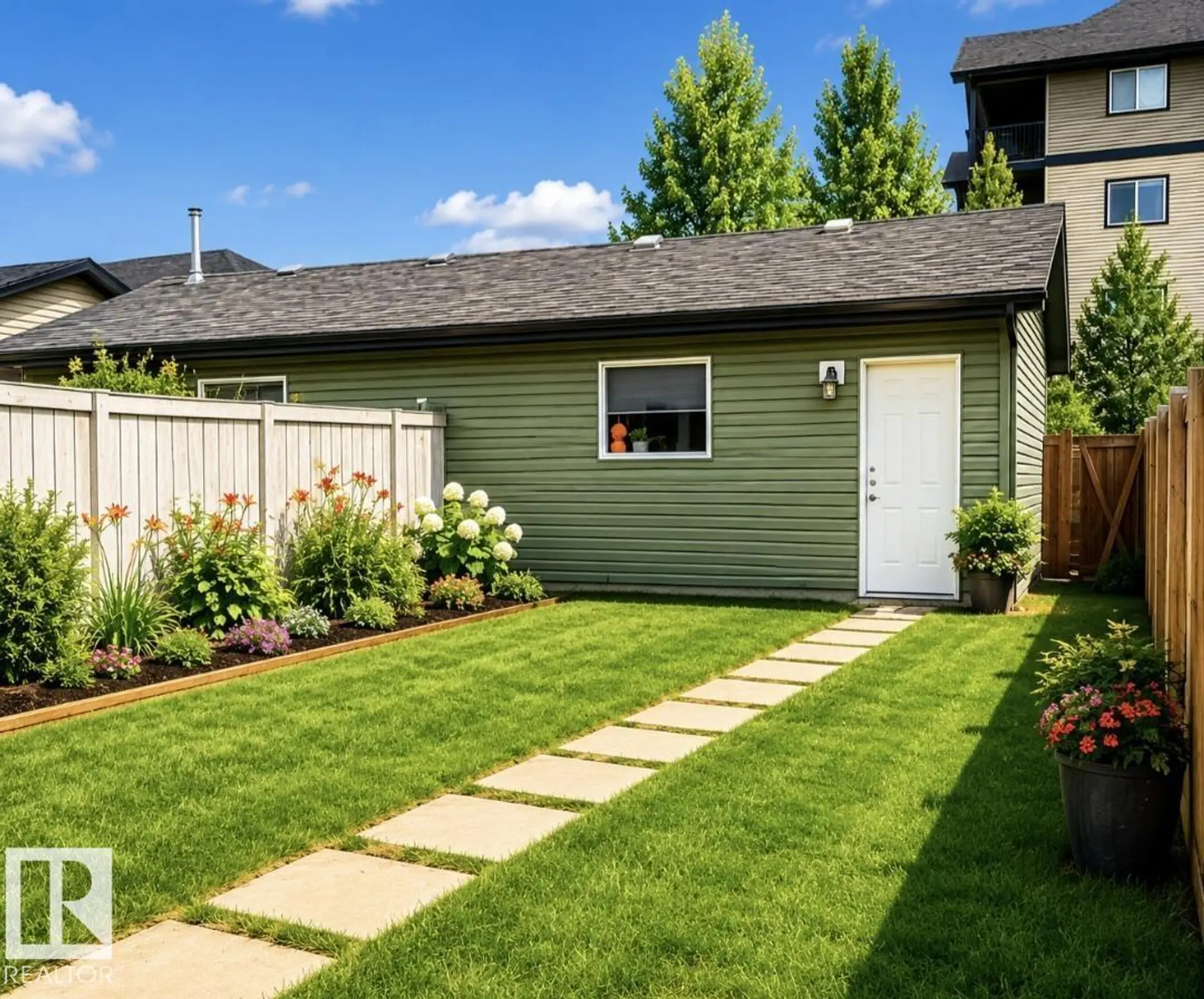 225 51A ST SW - Image 12