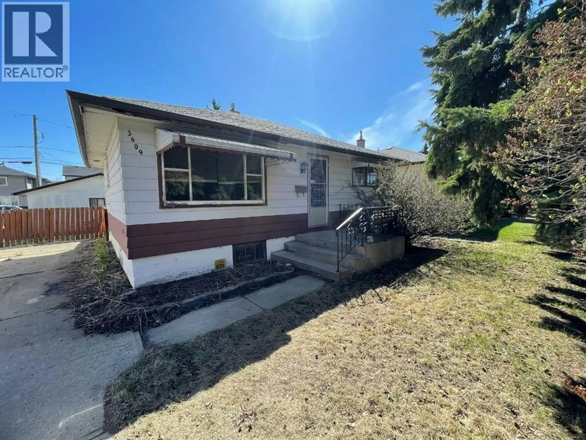 3409 52 Avenue - Image 1
