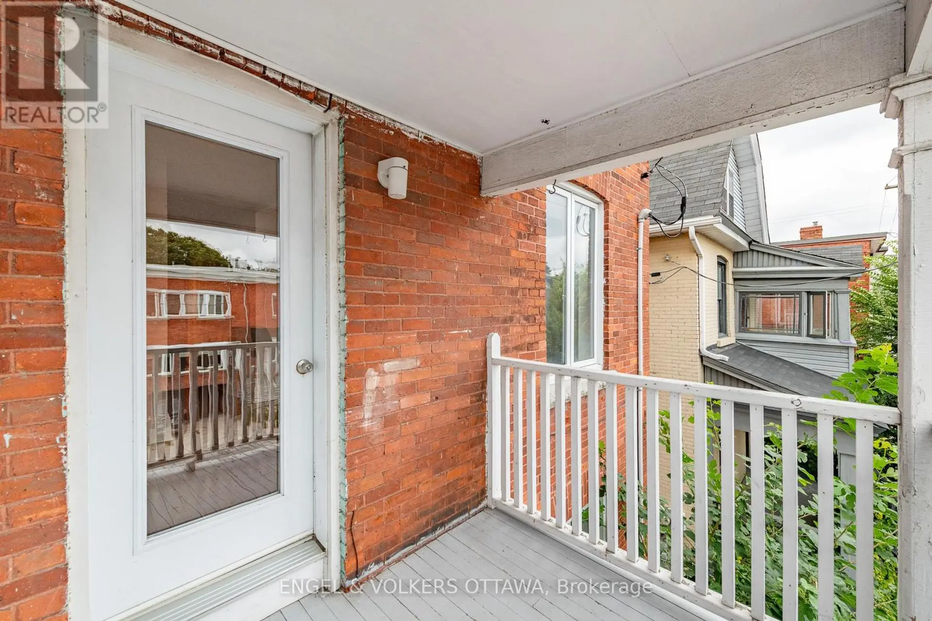 230 PERCY STREET - Image 9