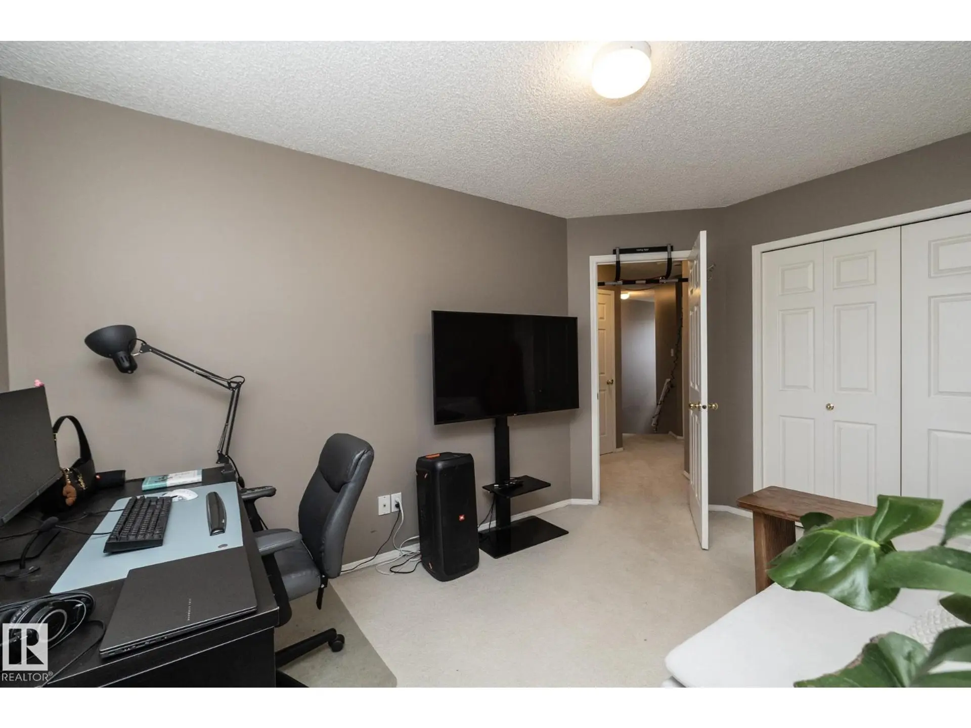 9112 166 AV NW - Image 12