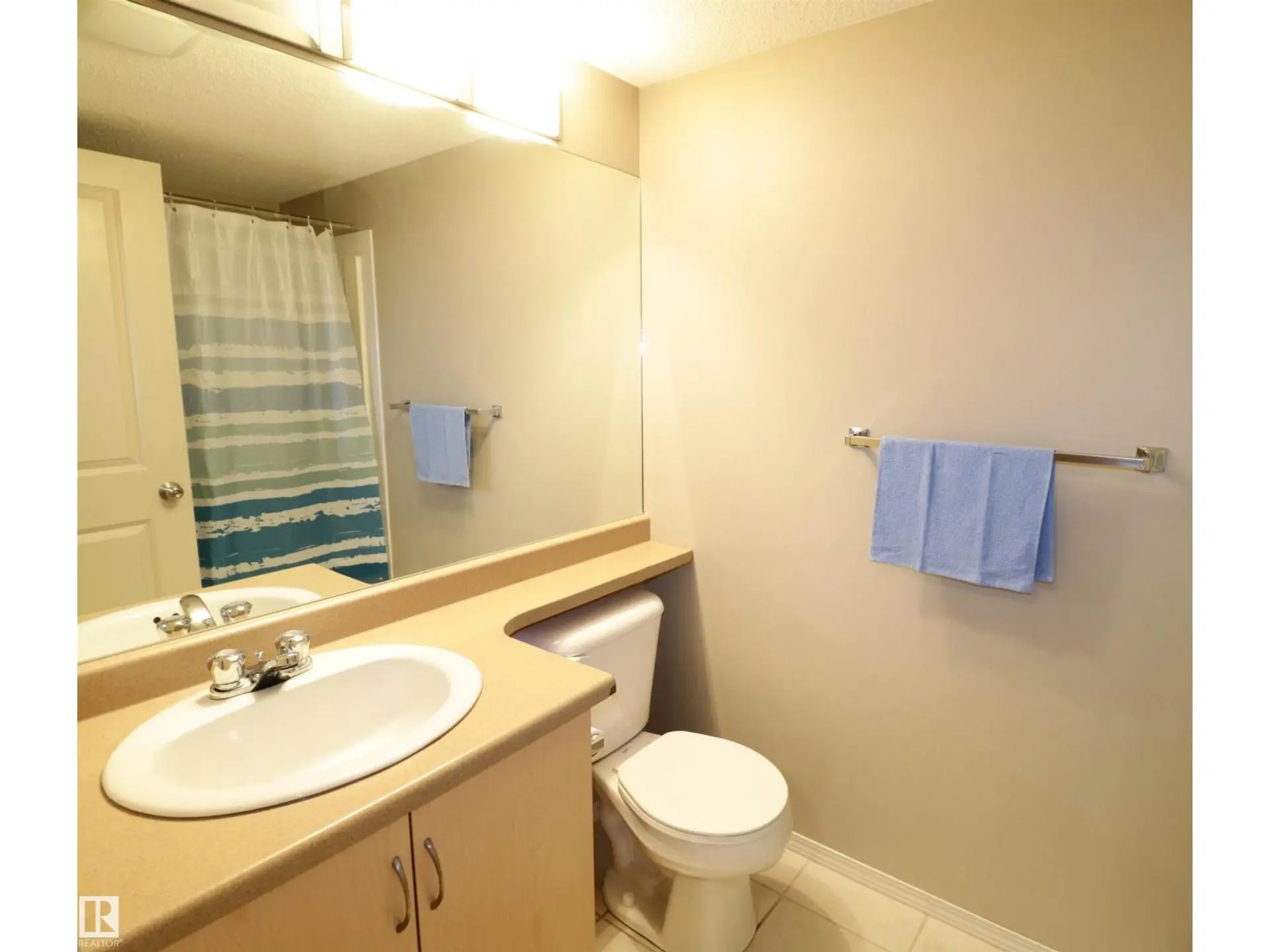 #117 17003 67 AV NW - Image 12