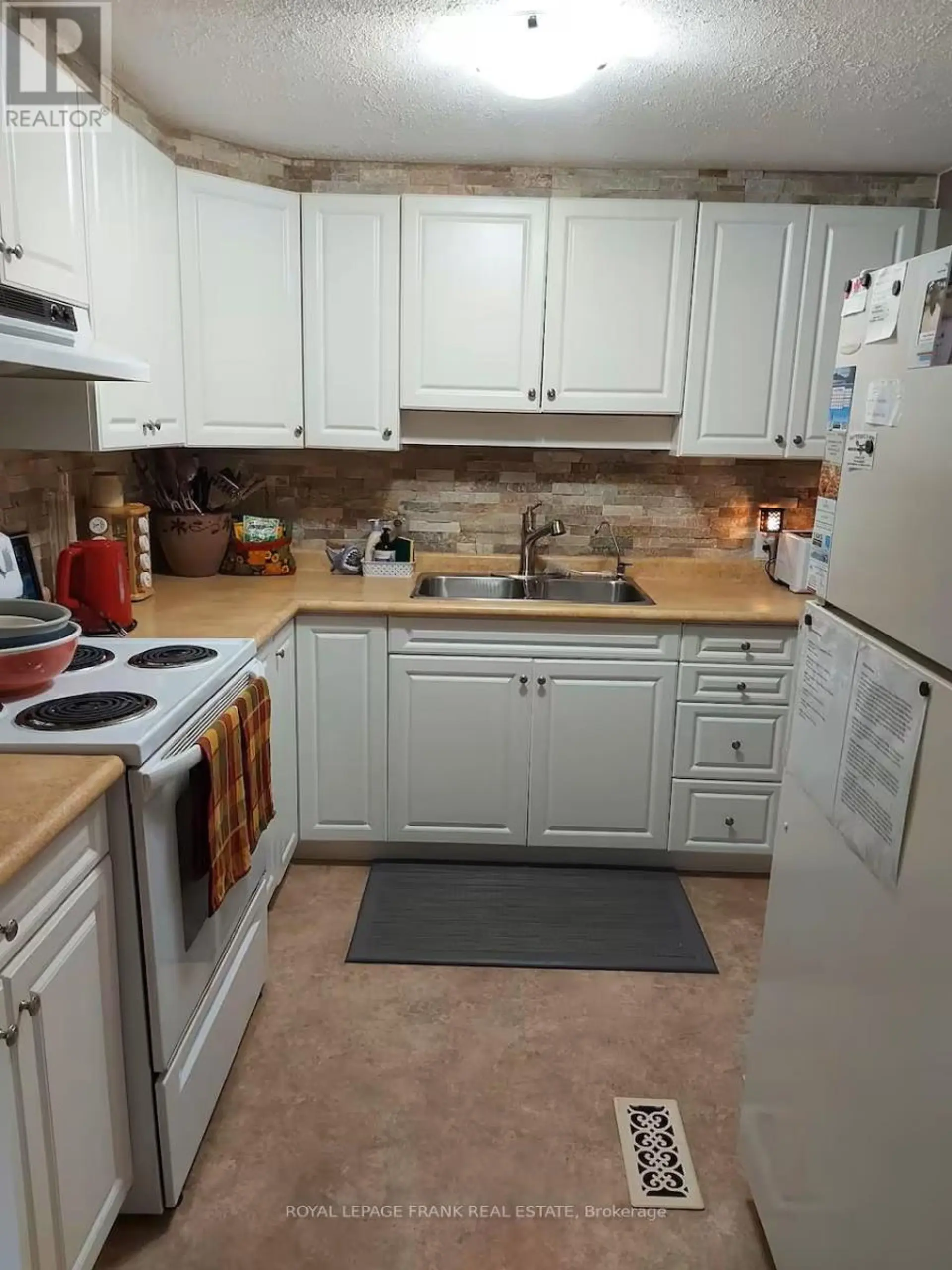 56 OAKDENE CRESCENT - Image 5