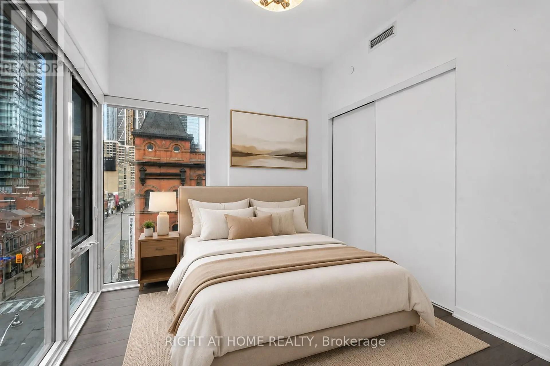 #512 3 GLOUCESTER STREET - Image 16