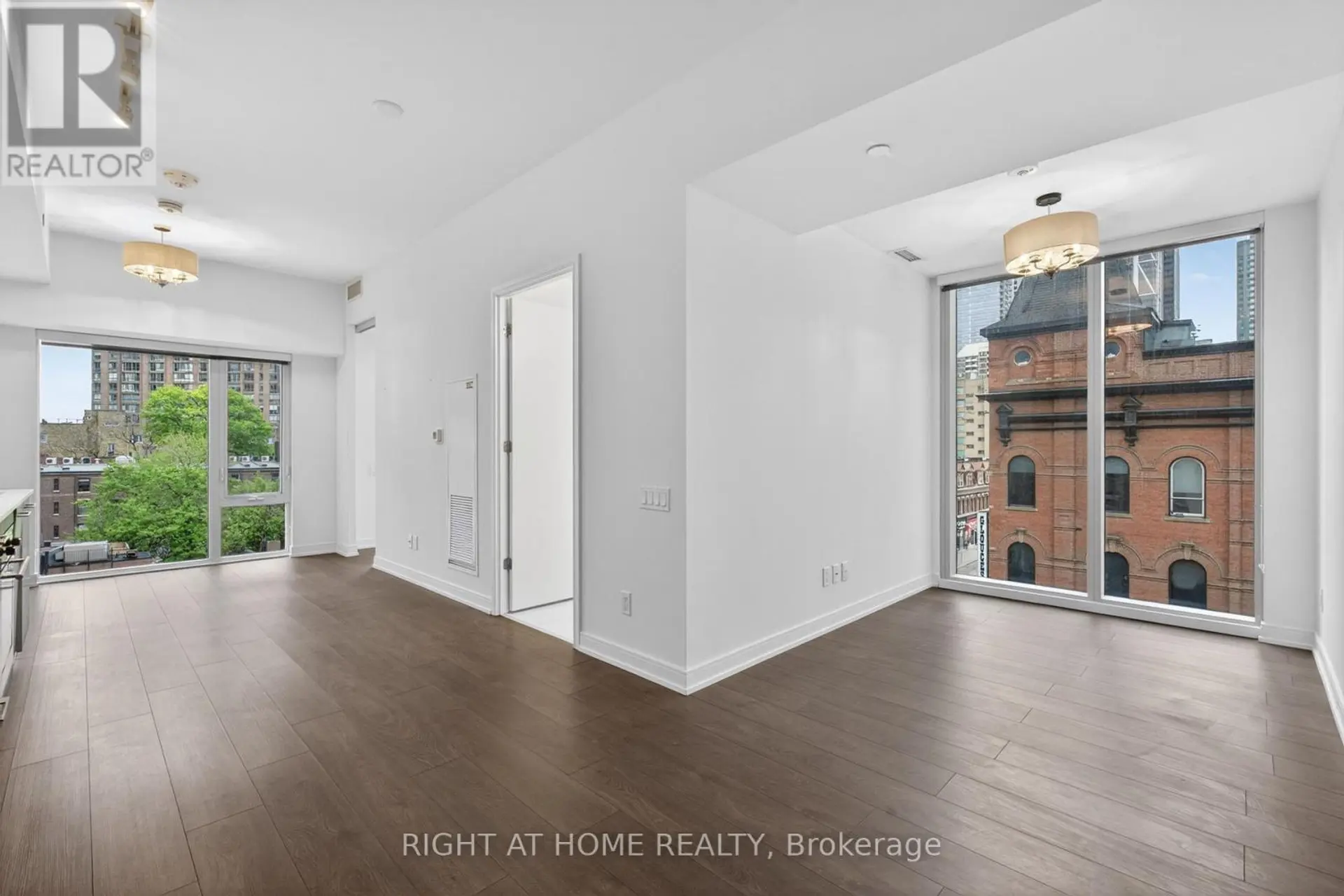 #512 3 GLOUCESTER STREET - Image 4