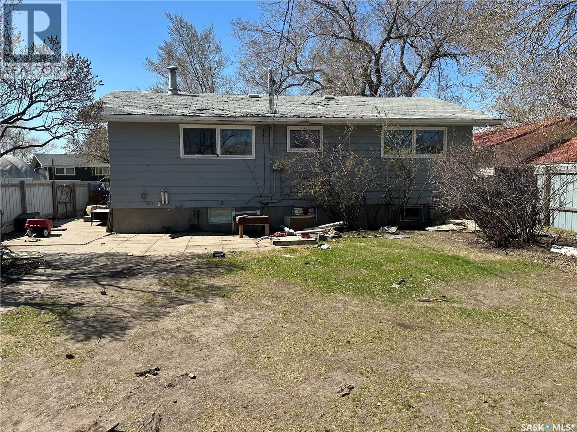 825 Valley STREET - Image 3