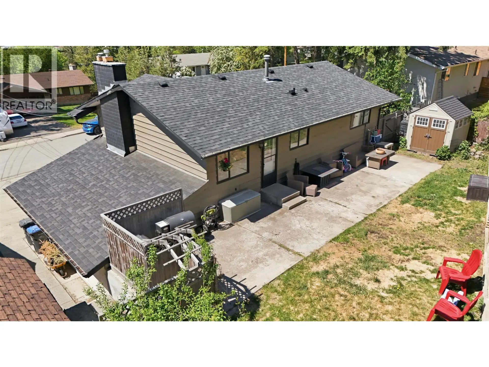 1460 N TWELFTH AVENUE - Image 4