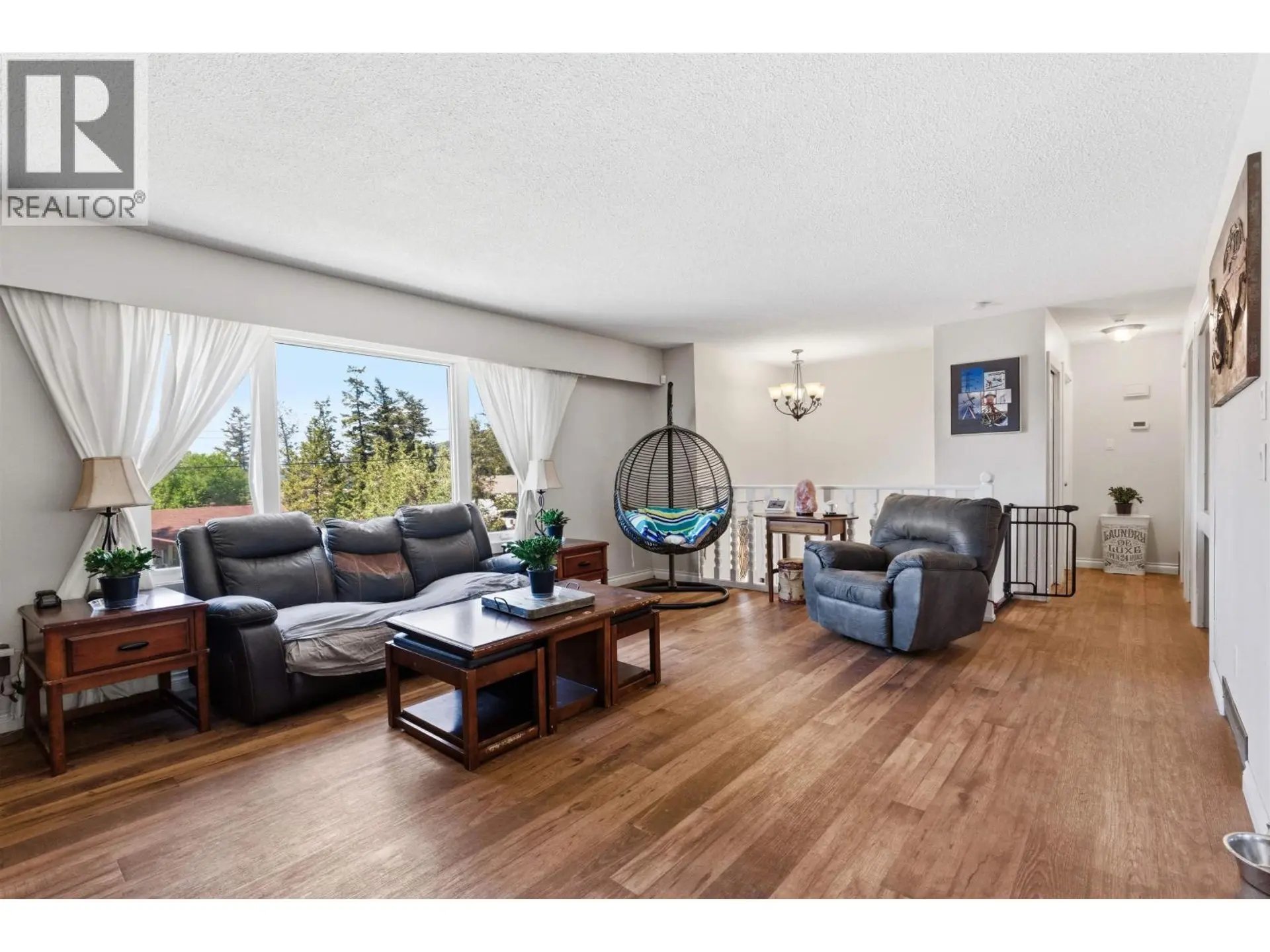 1460 N TWELFTH AVENUE - Image 8