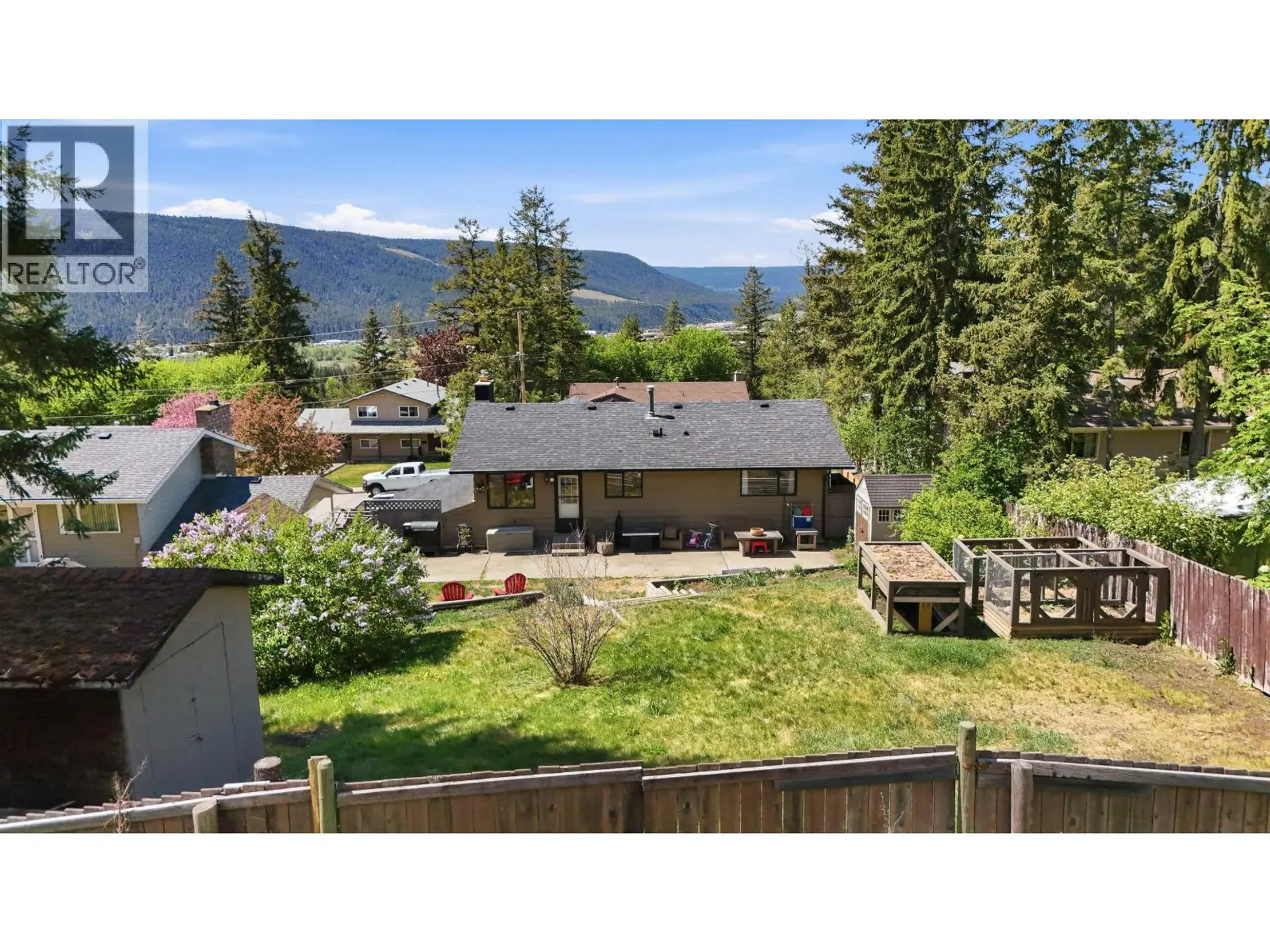 1460 N TWELFTH AVENUE - Image 3