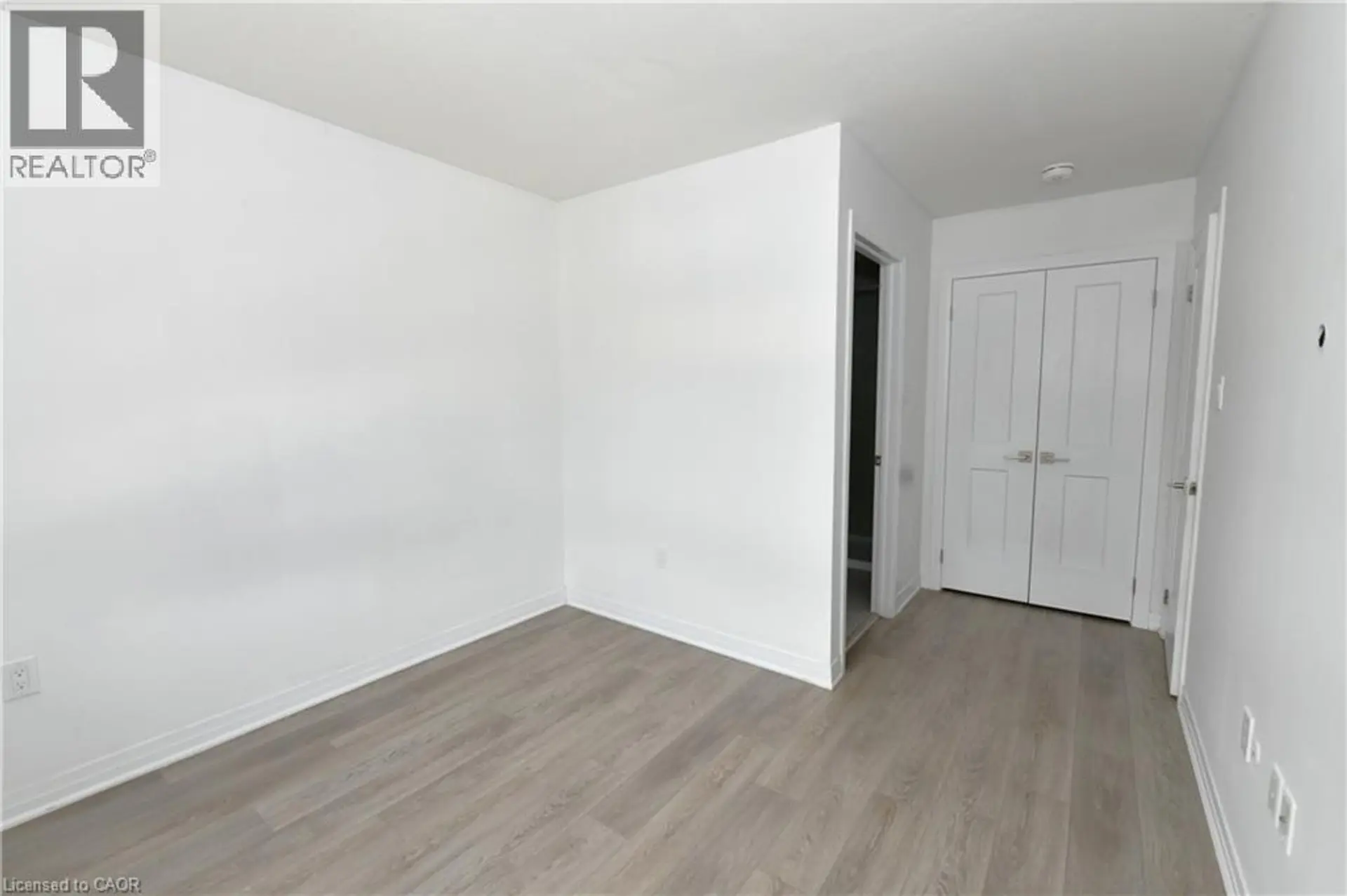 #70 51 SPARROW Avenue - Image 11