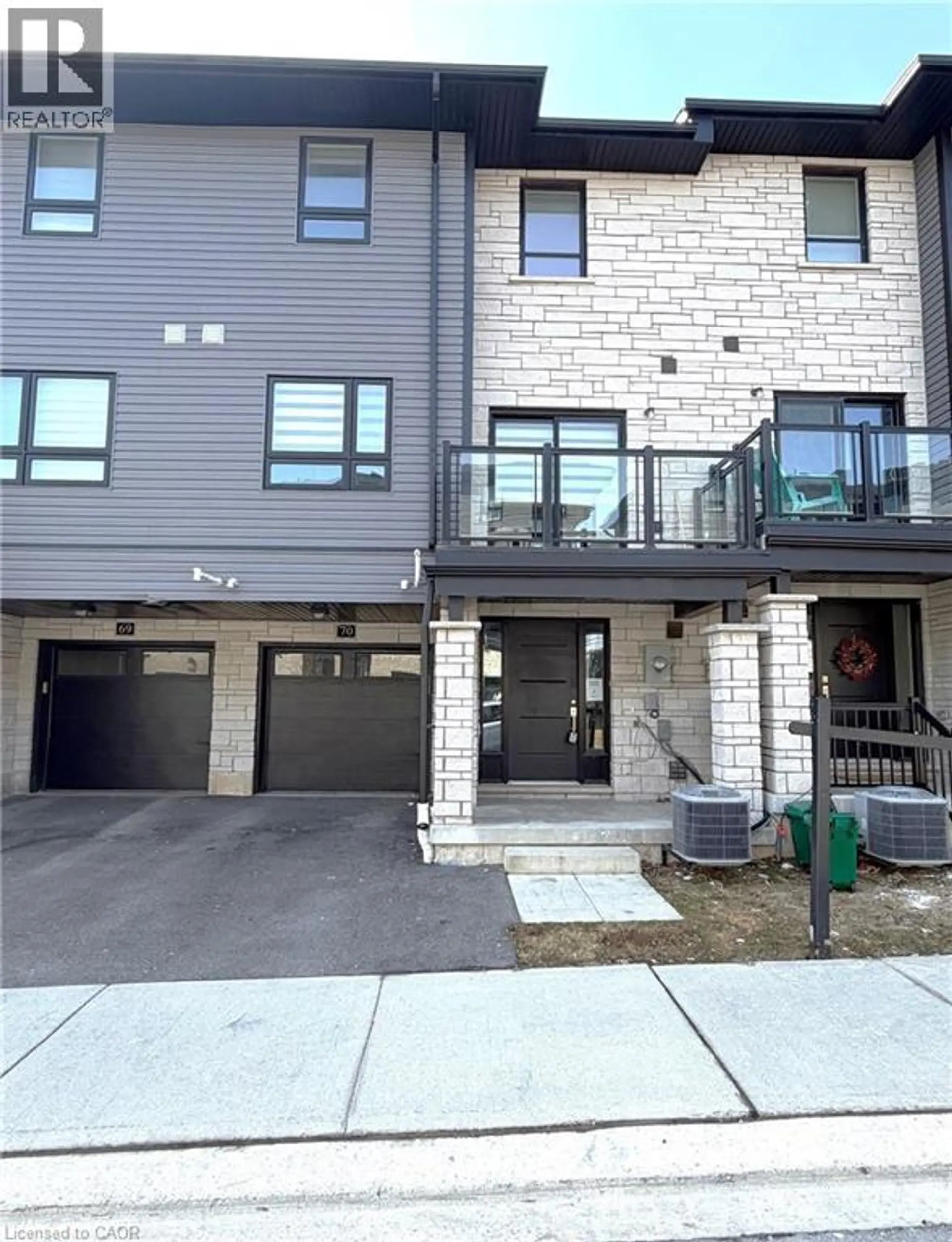 #70 51 SPARROW Avenue - Image 1