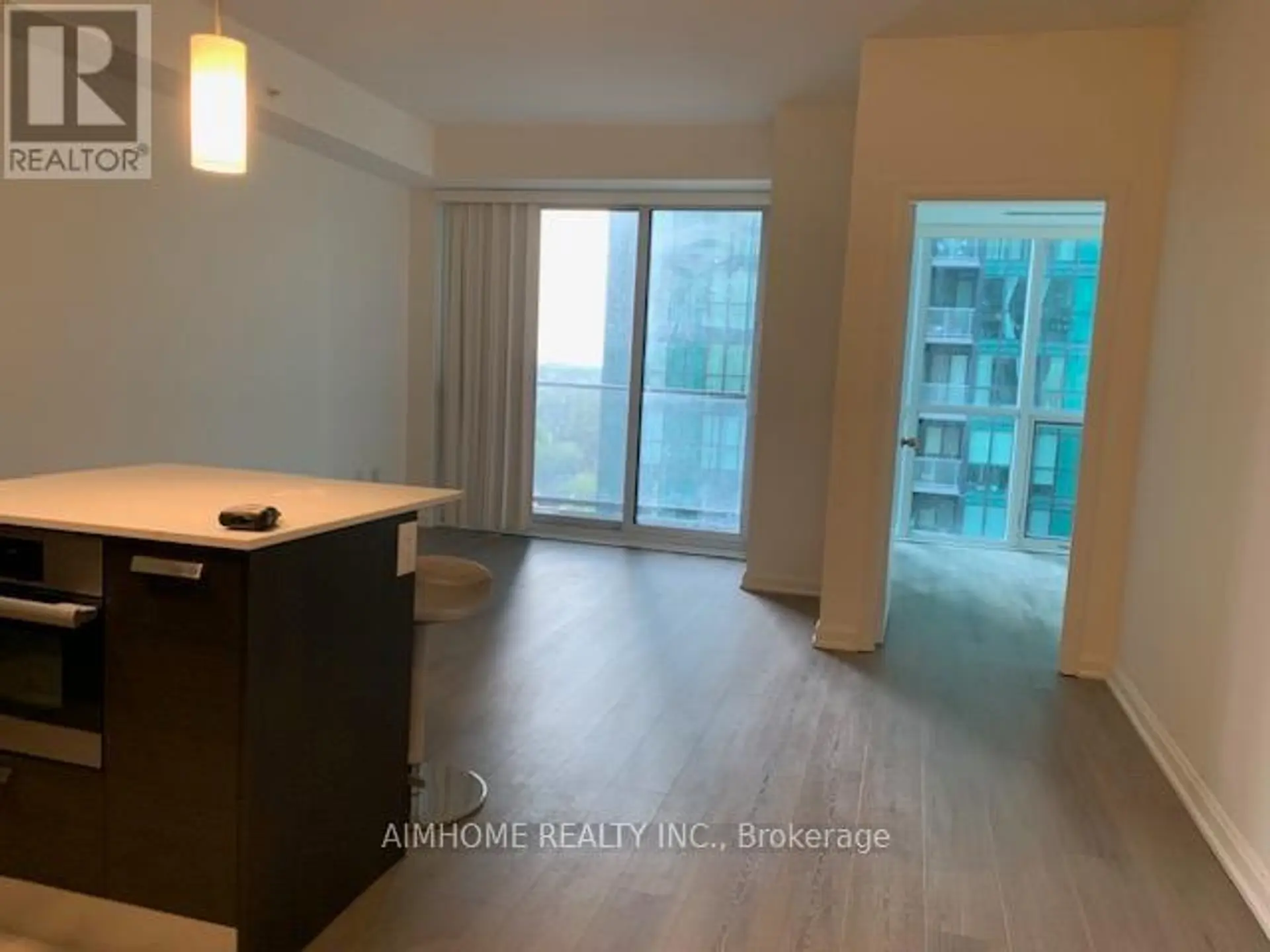 #804 9 BOGERT AVENUE - Image 5