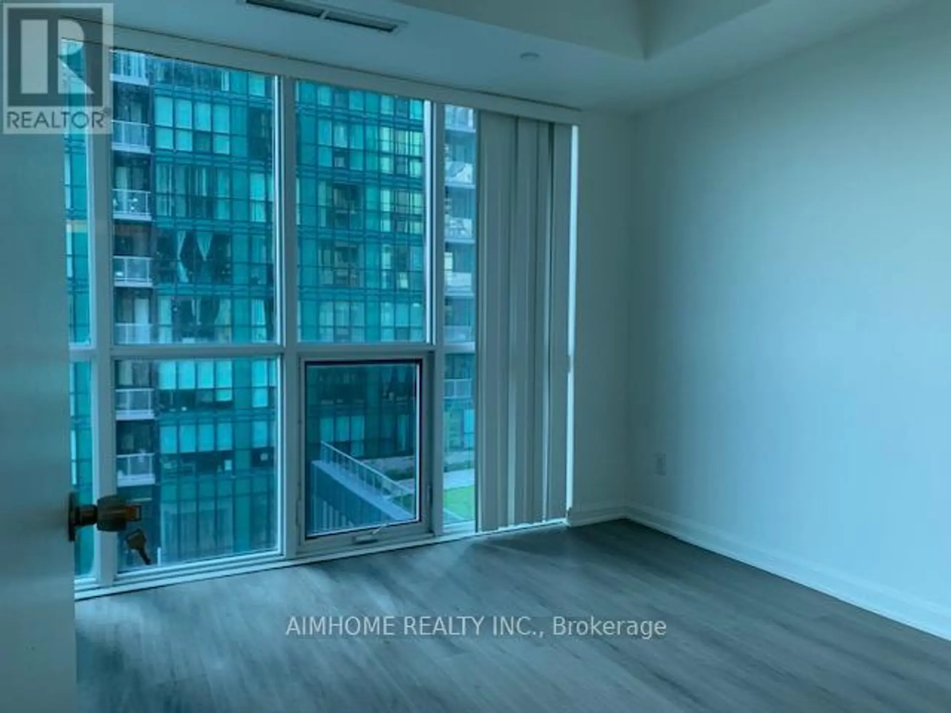 #804 9 BOGERT AVENUE - Image 9