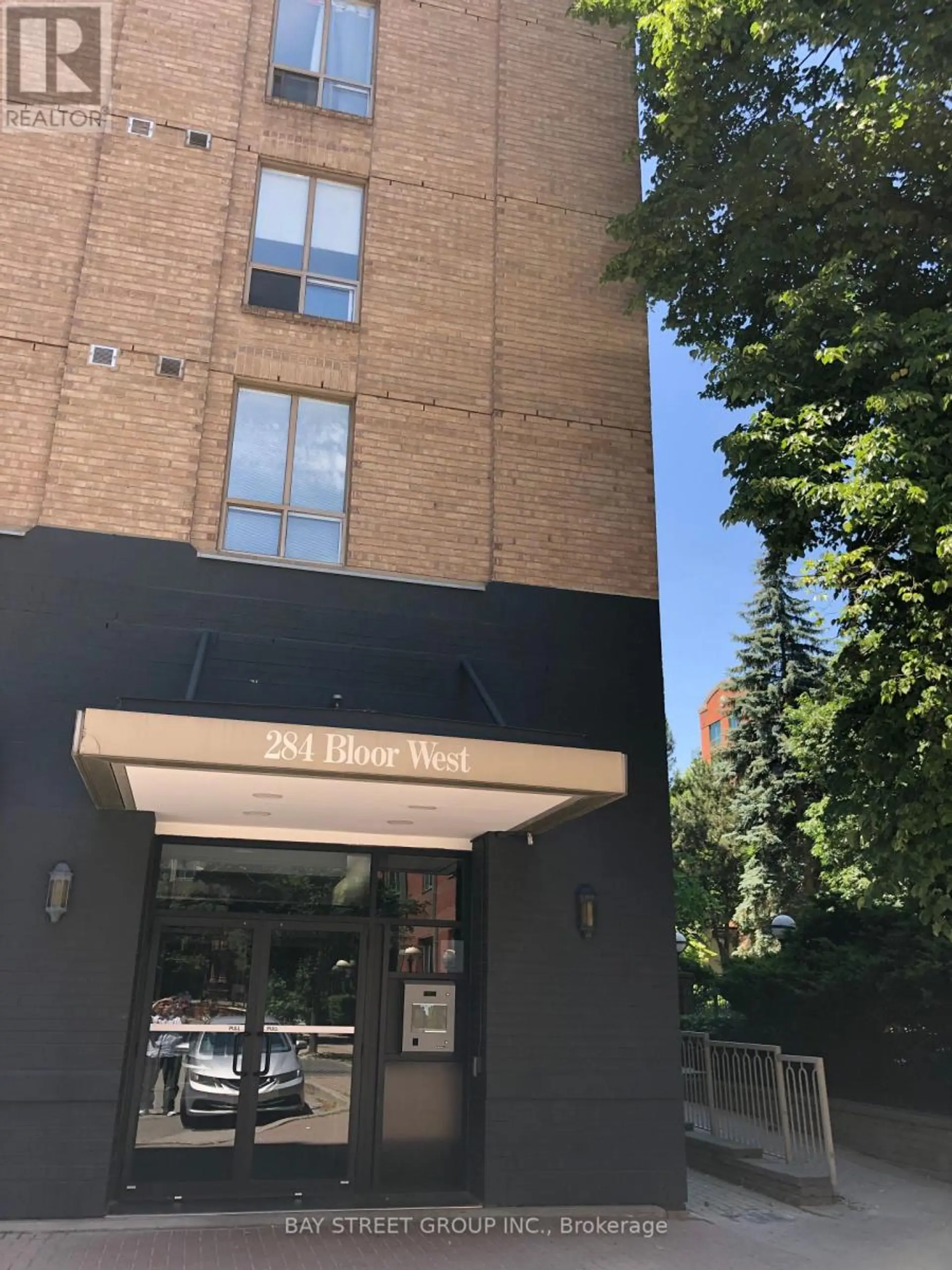 #308 284 BLOOR STREET W - Image 11