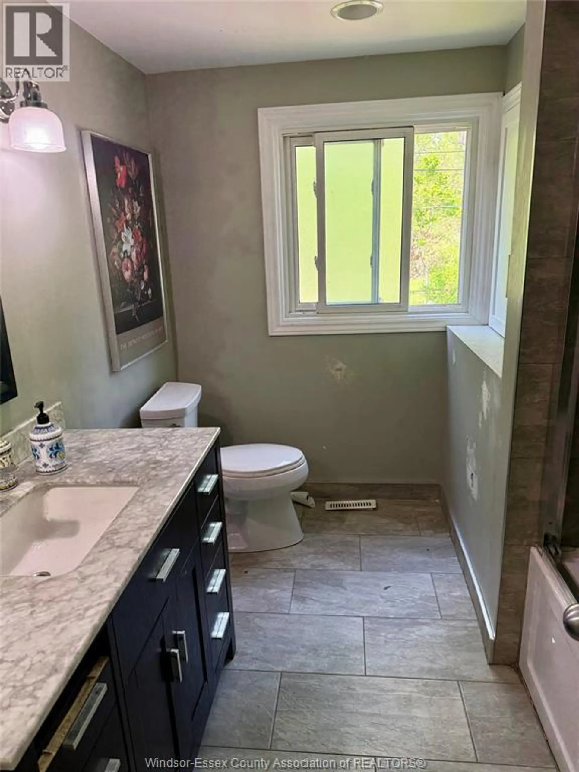 2240 BONDY AVENUE - Image 7
