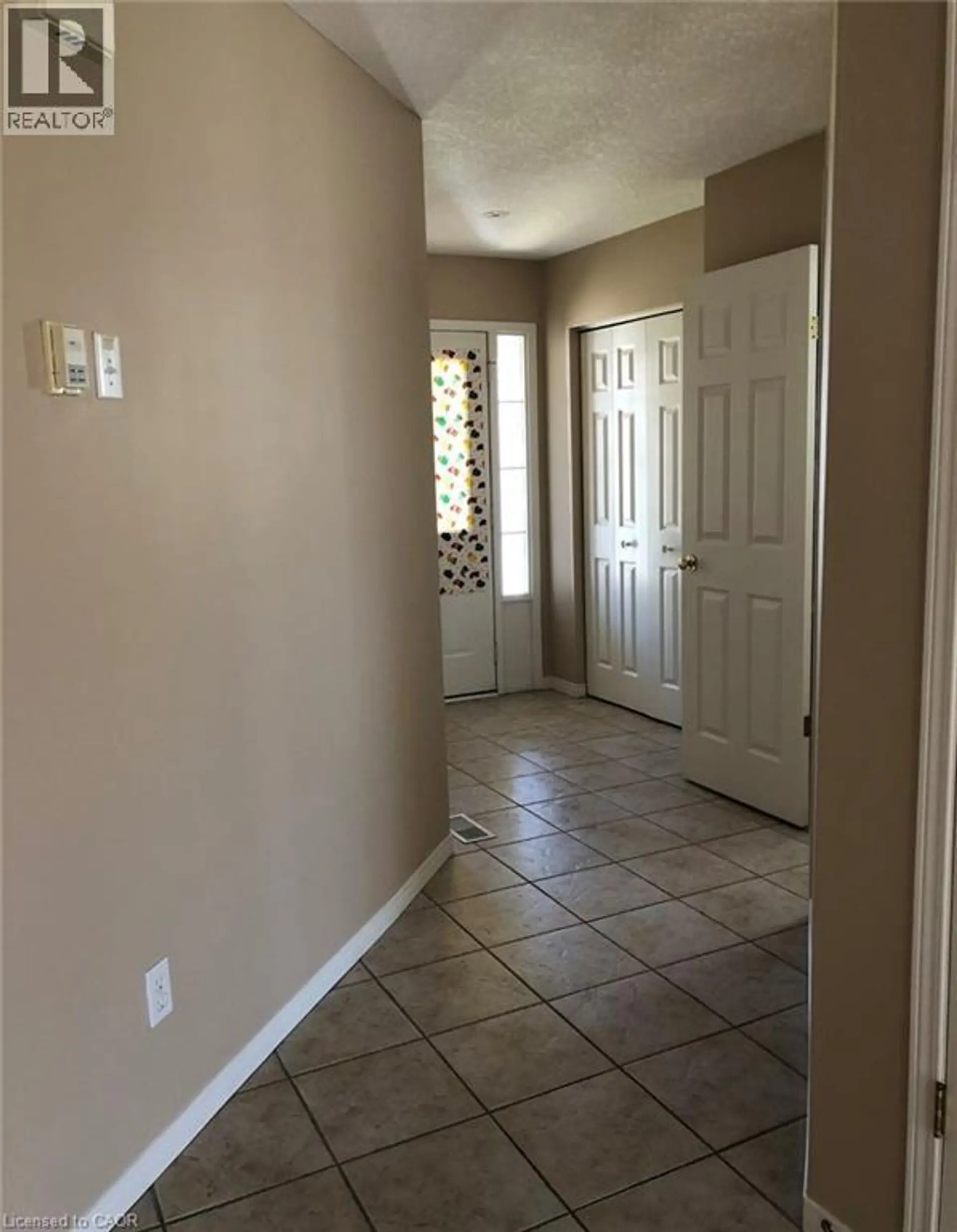 350 HAVENDALE Crescent - Image 5