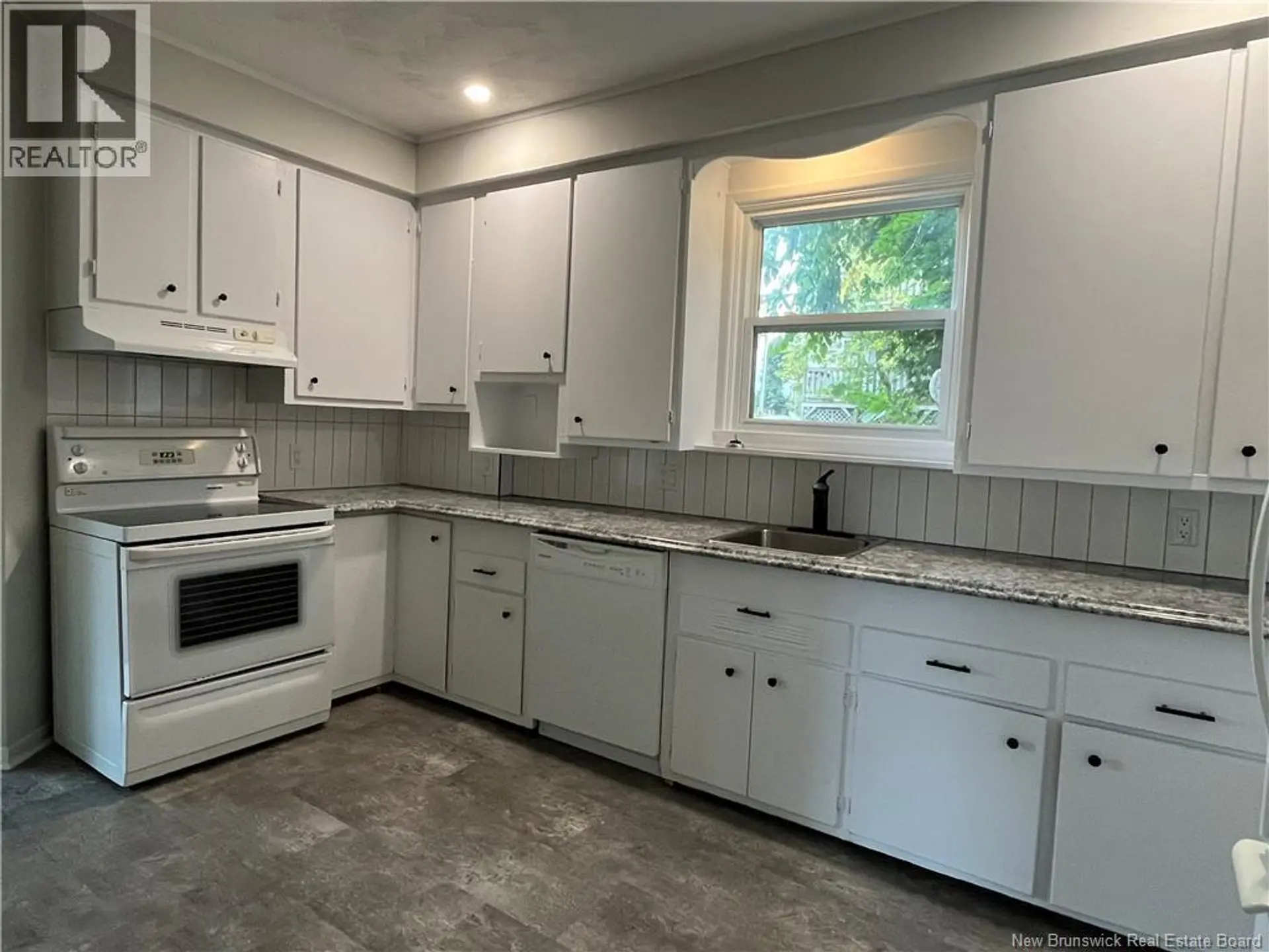158 Steadman Street - Image 3