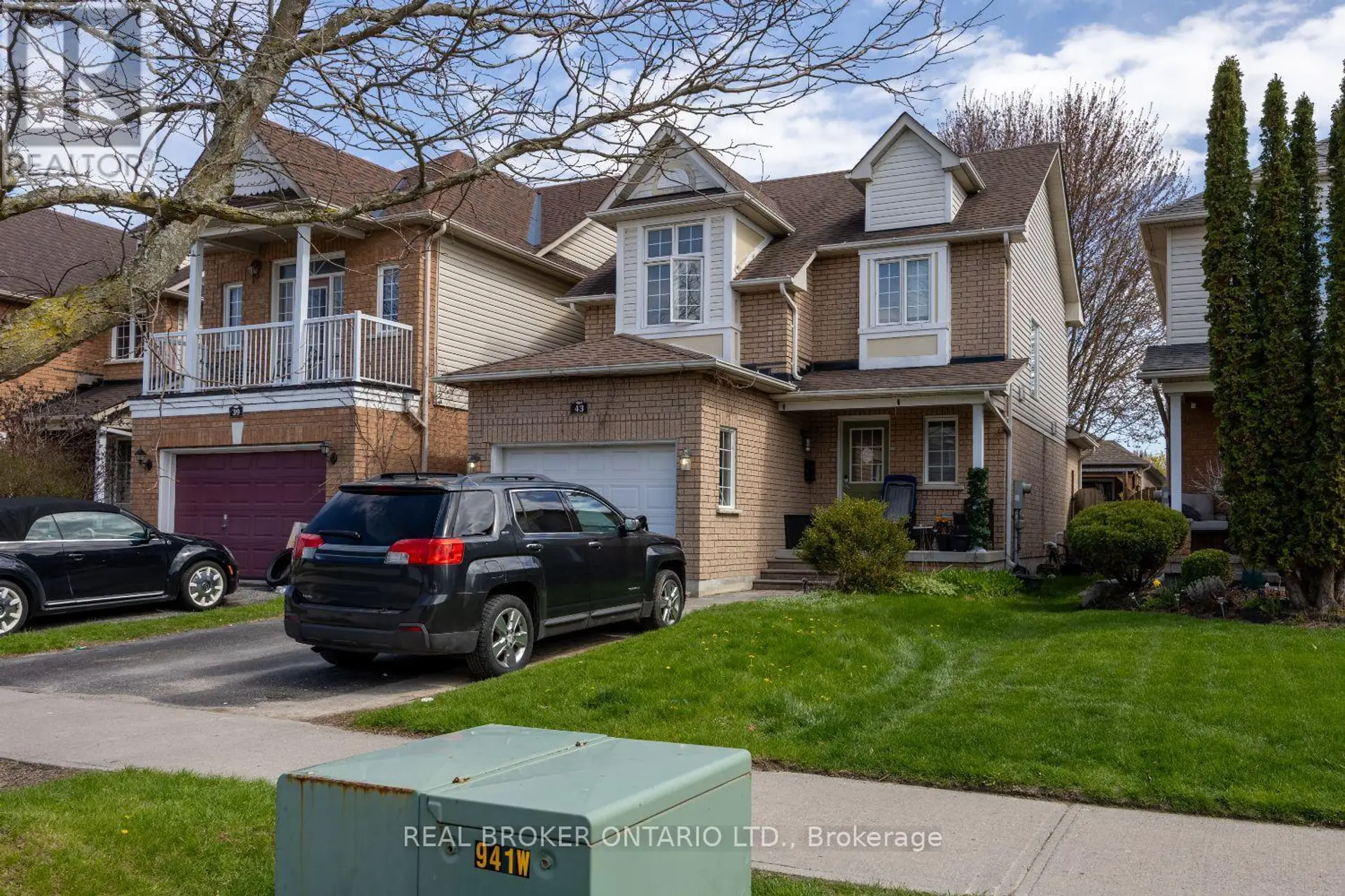 43 MADDEN PLACE - Image 1