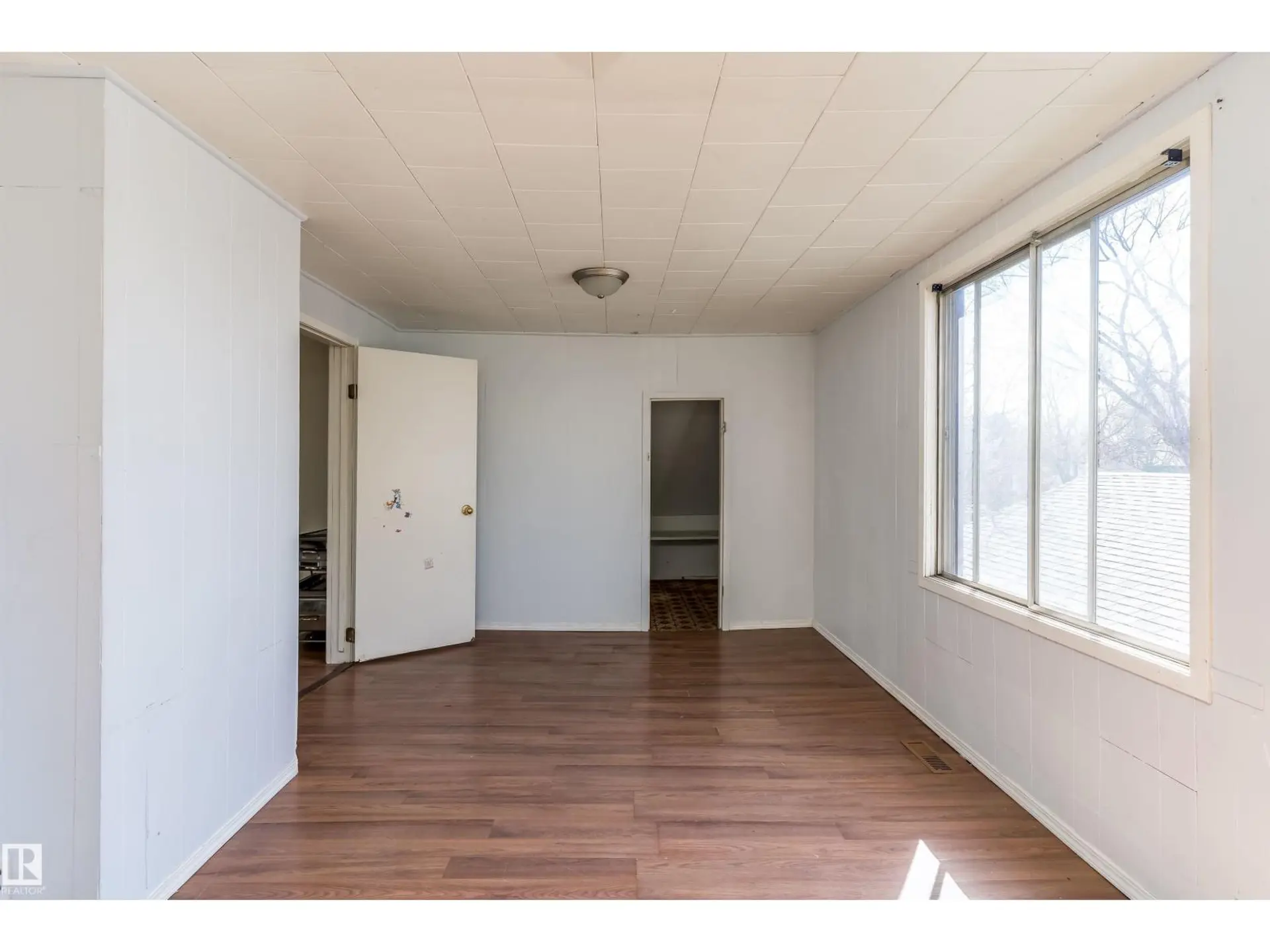 12770 117 ST NW - Image 7