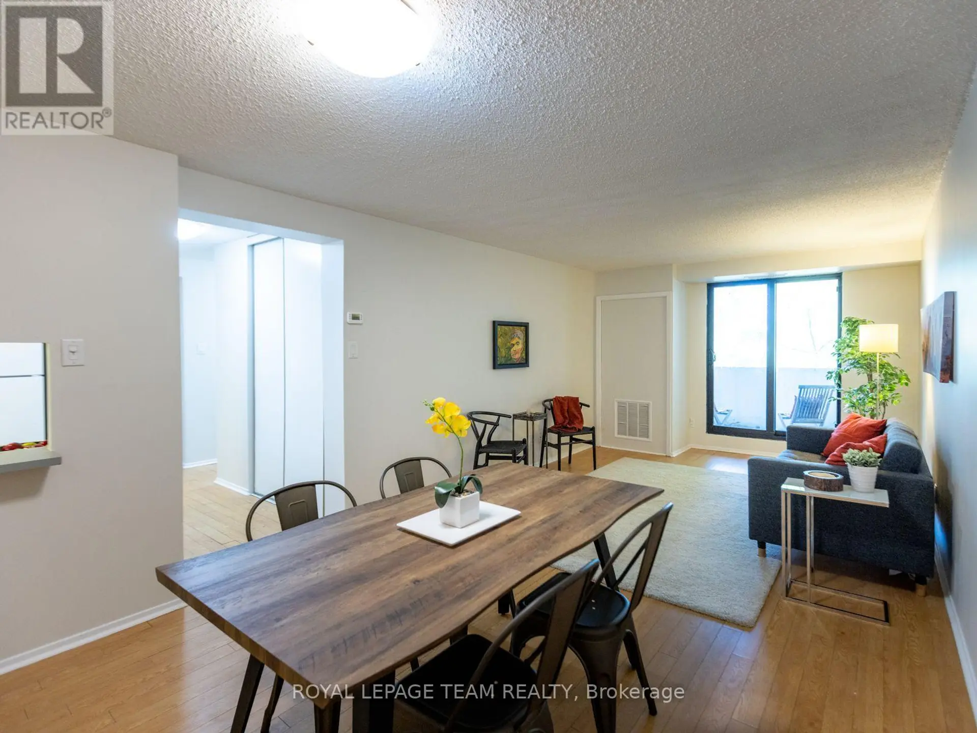 #404 200 BAY STREET - Image 5