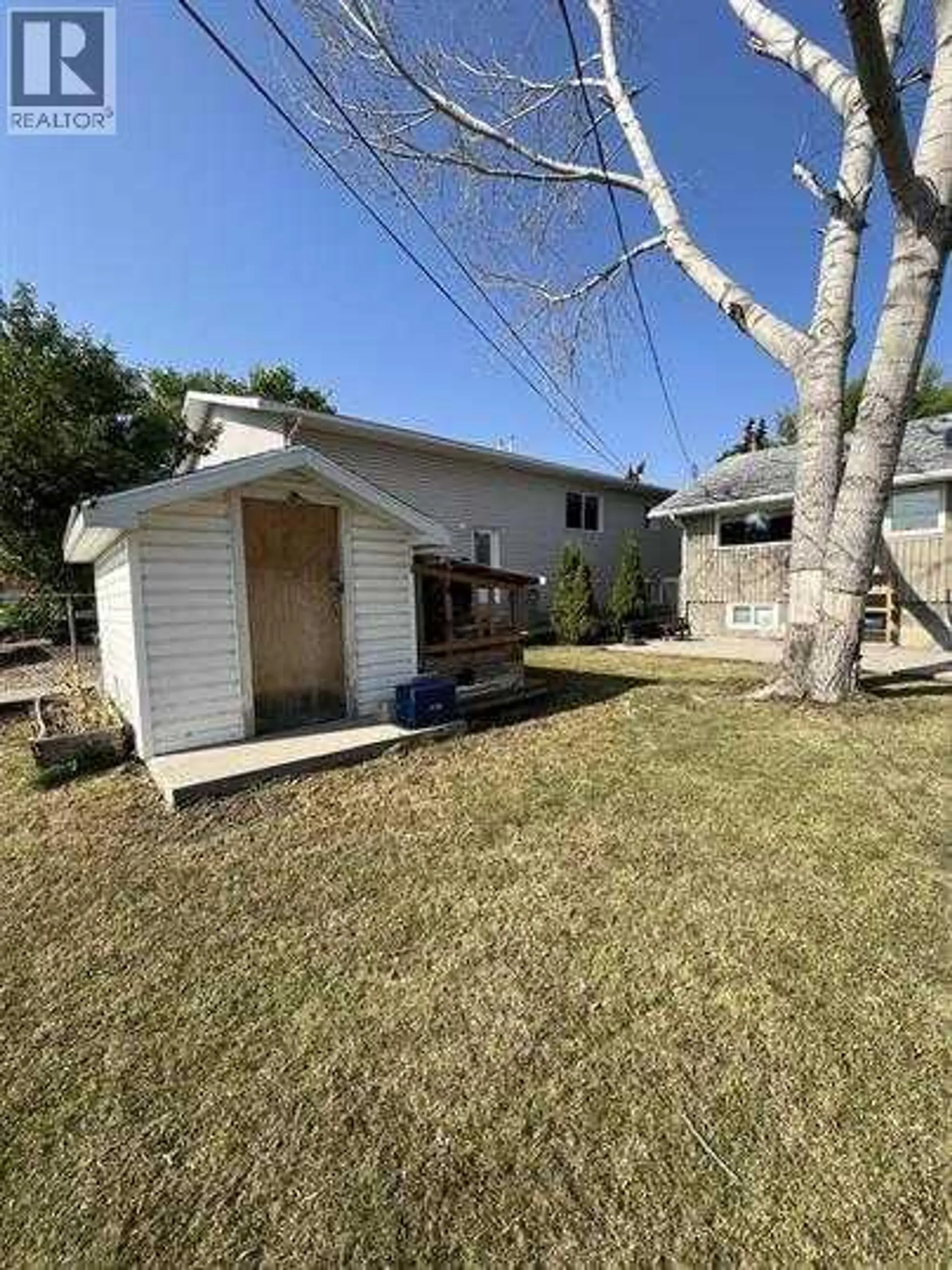 9319 103 Avenue - Image 13