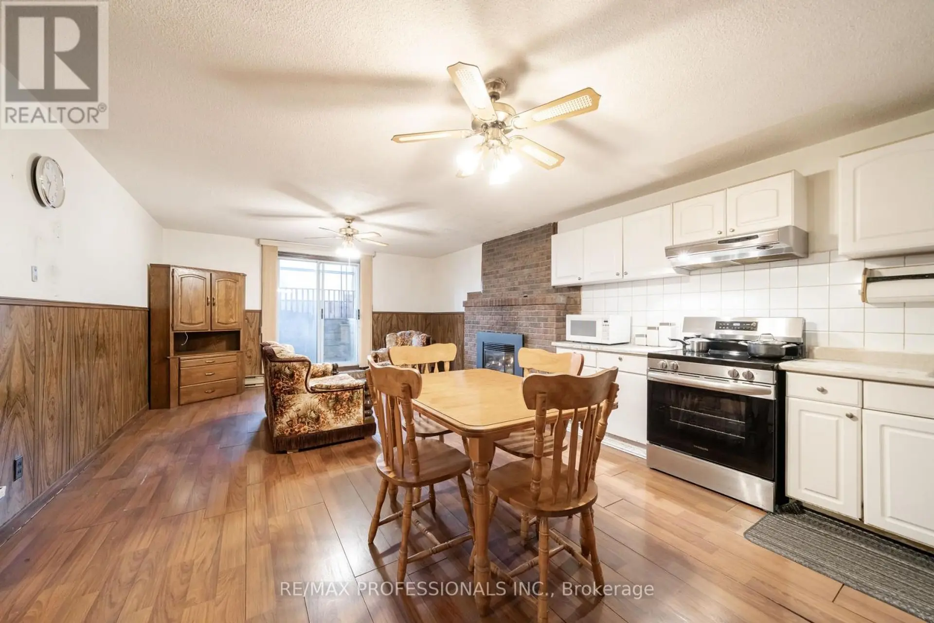 1164 KIPLING AVENUE - Image 13