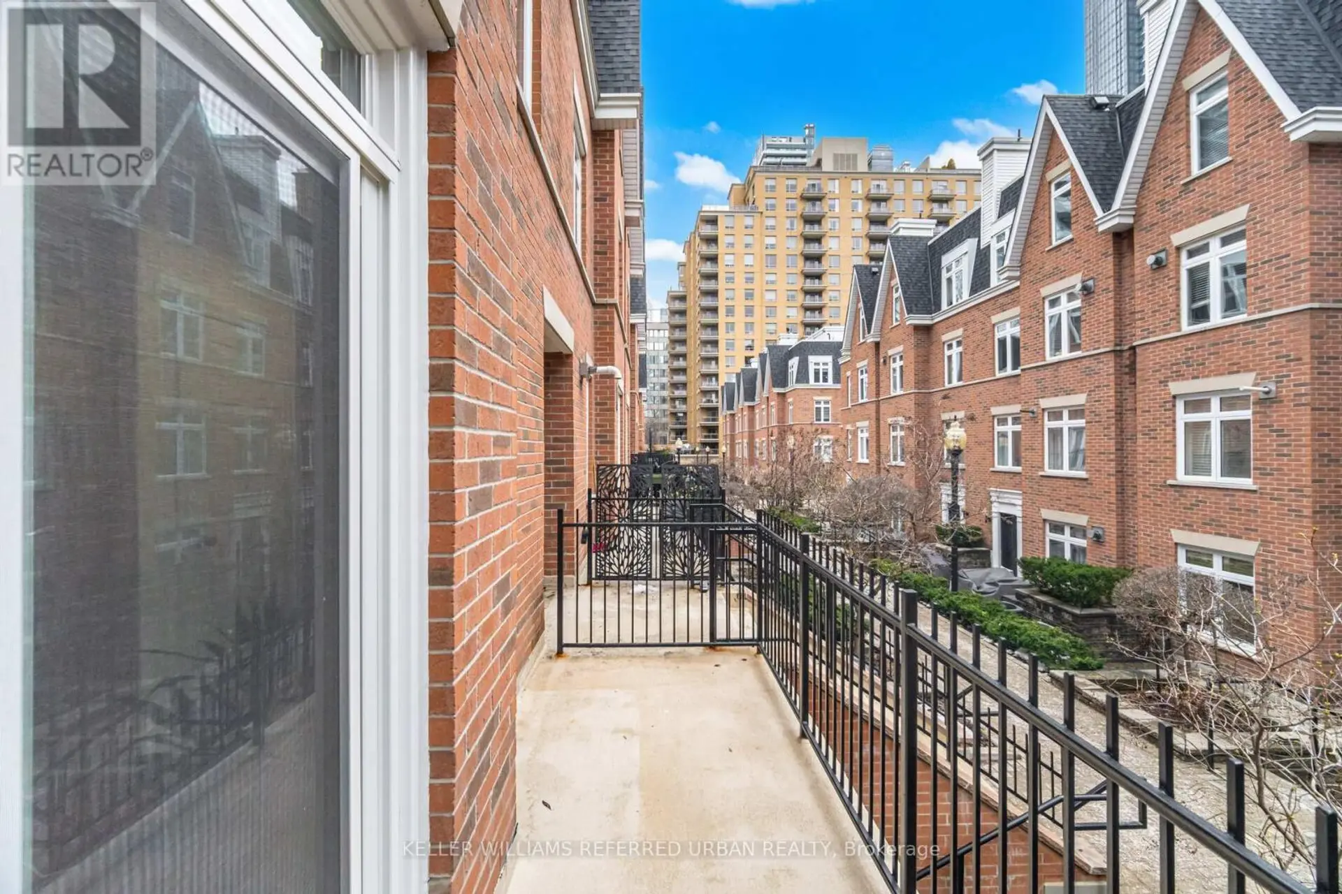 #25 83 LILLIAN STREET - Image 18