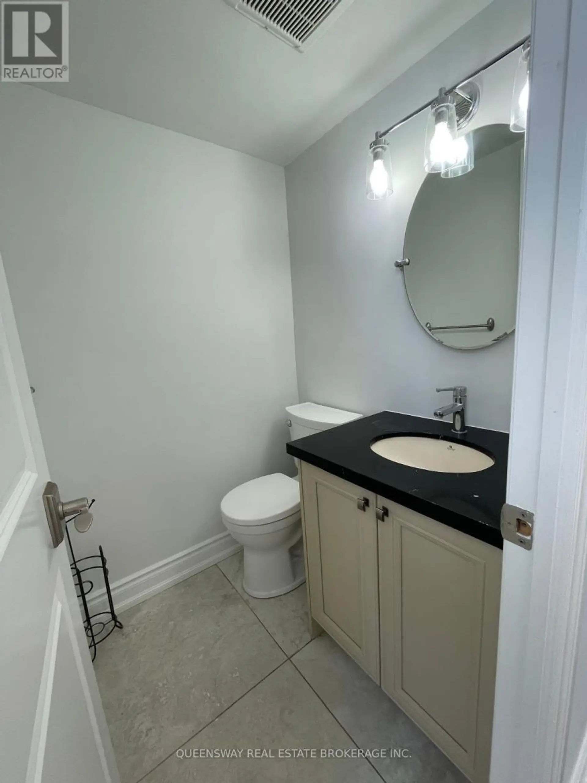 #504 10 EDGECLIFF GOLFWAY - Image 9