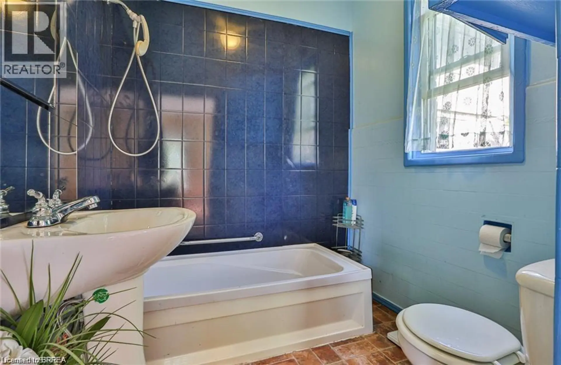 5 CLOVERDALE Avenue - Image 11