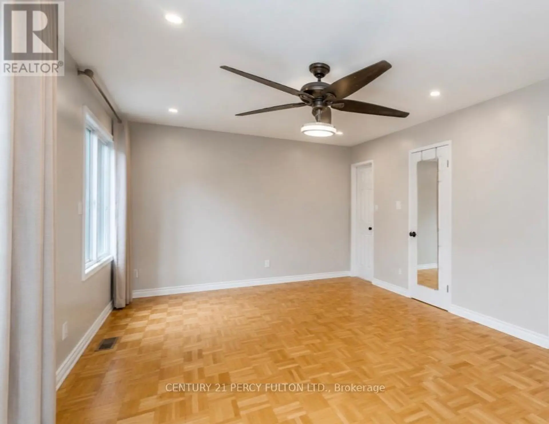 137 BLUE WILLOW DRIVE - Image 4