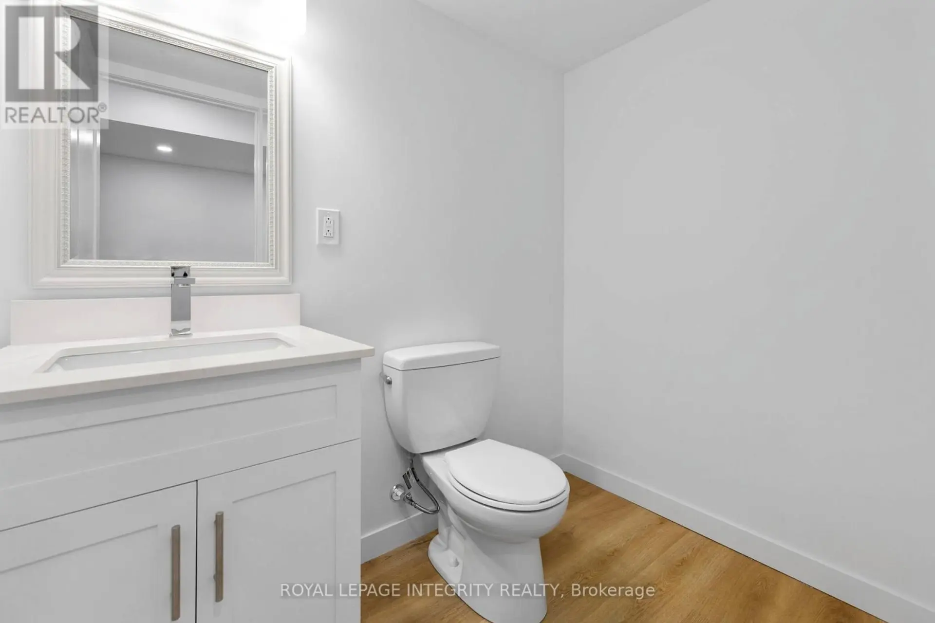 142 SHALLOW POND PLACE E - Image 17