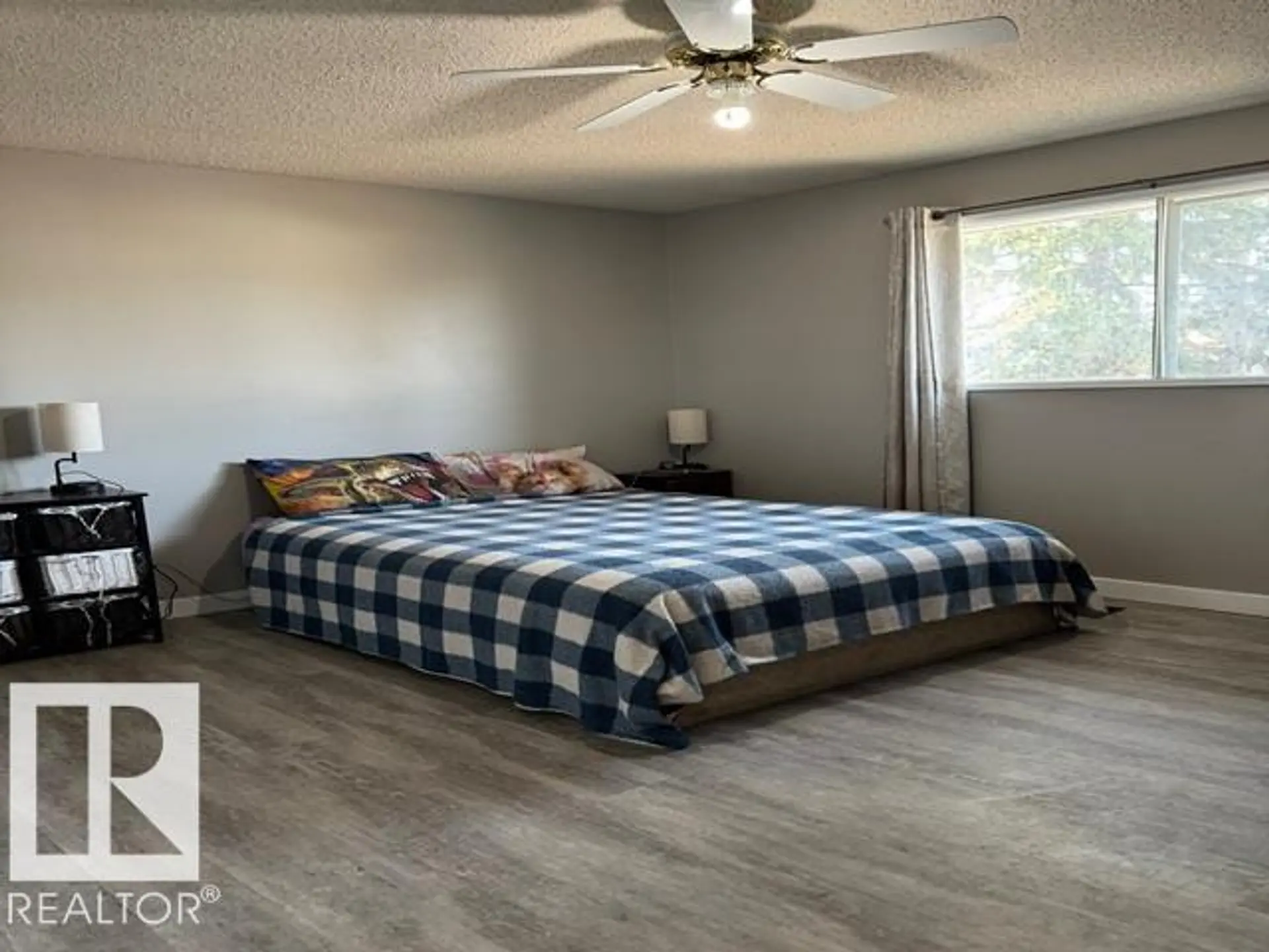 8804 29 AV NW - Image 9