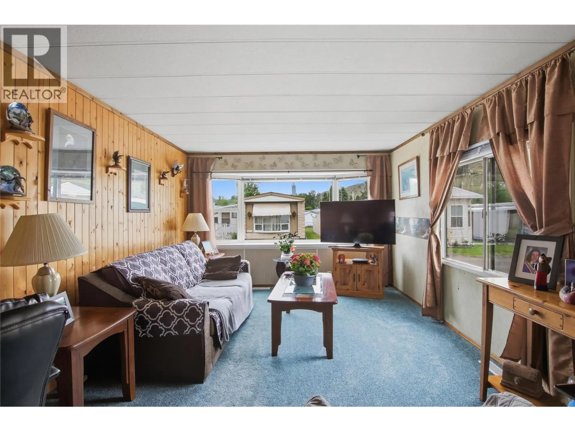 #55 2400 Oakdale Way - Image 4