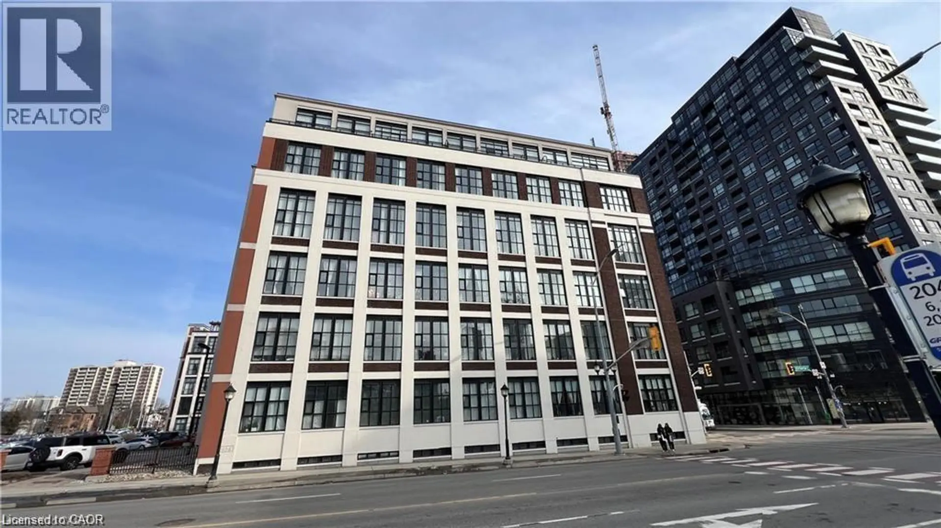 #226 410 KING Street W - Image 1