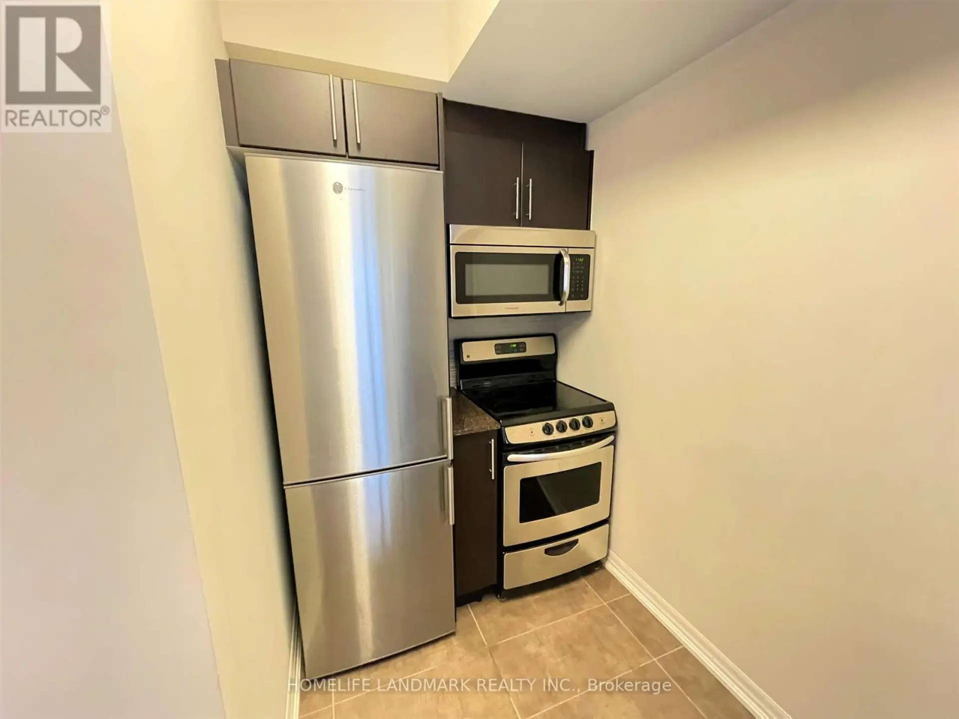 #1908 195 BESSERER STREET - Image 9