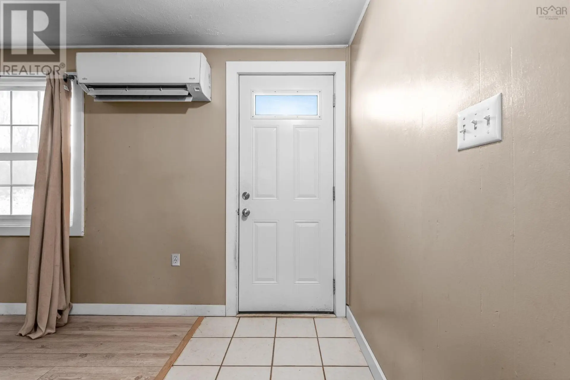 116 Coronation Avenue - Image 2