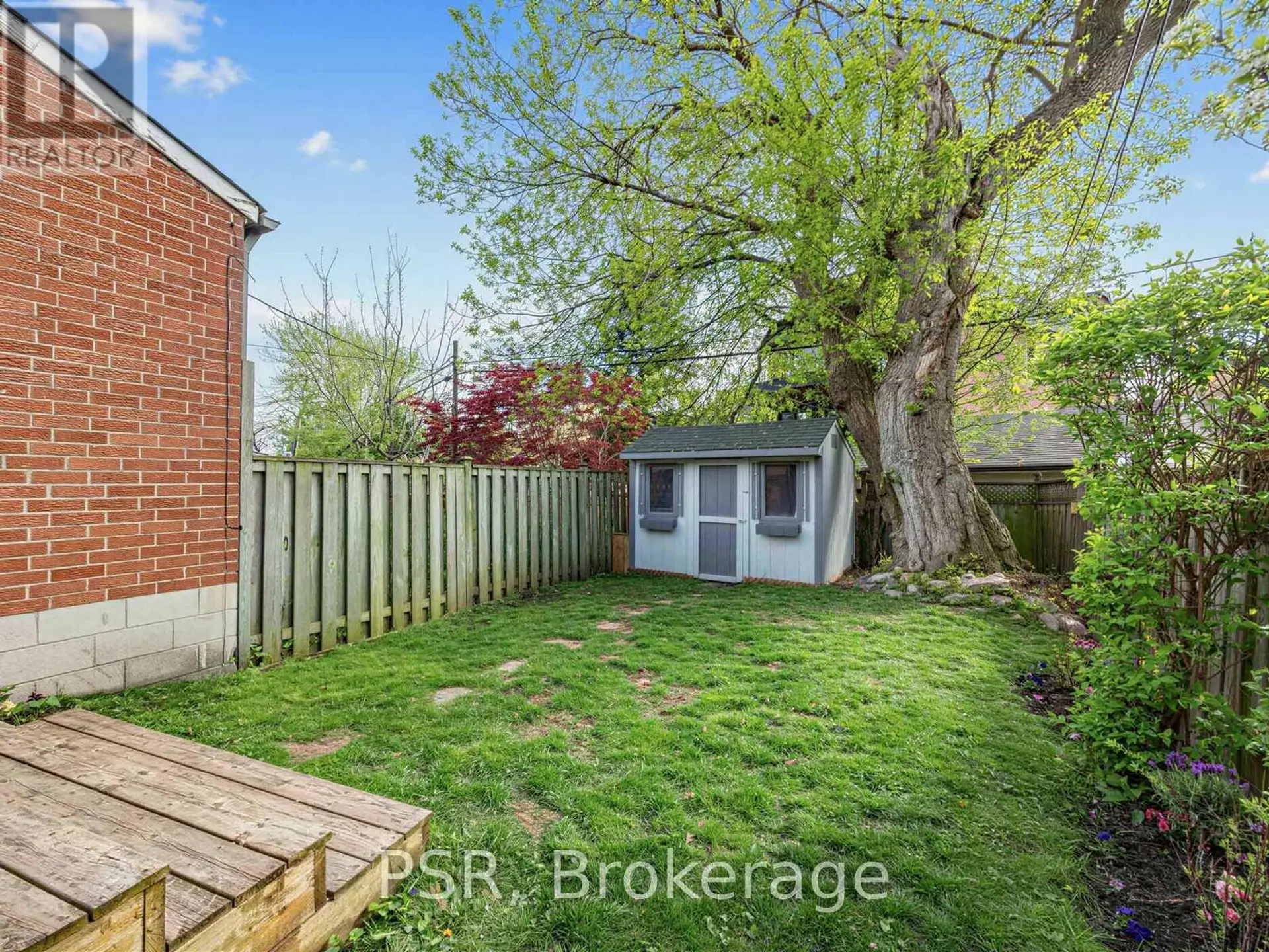 562 ARLINGTON AVENUE - Image 16