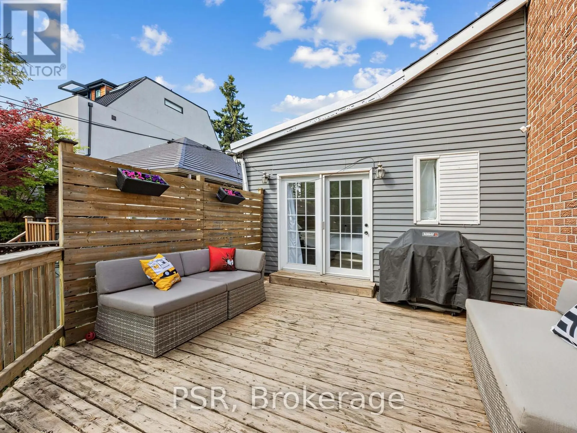 562 ARLINGTON AVENUE - Image 18