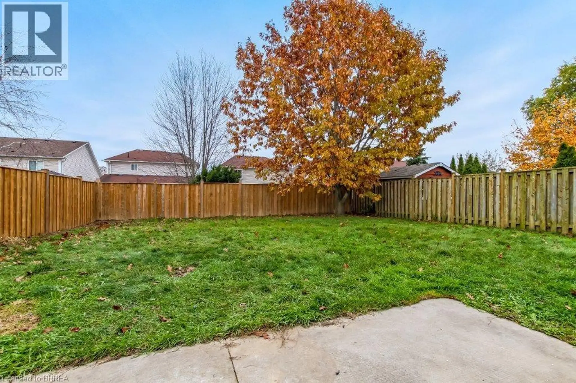 17 STOWE Terrace - Image 13