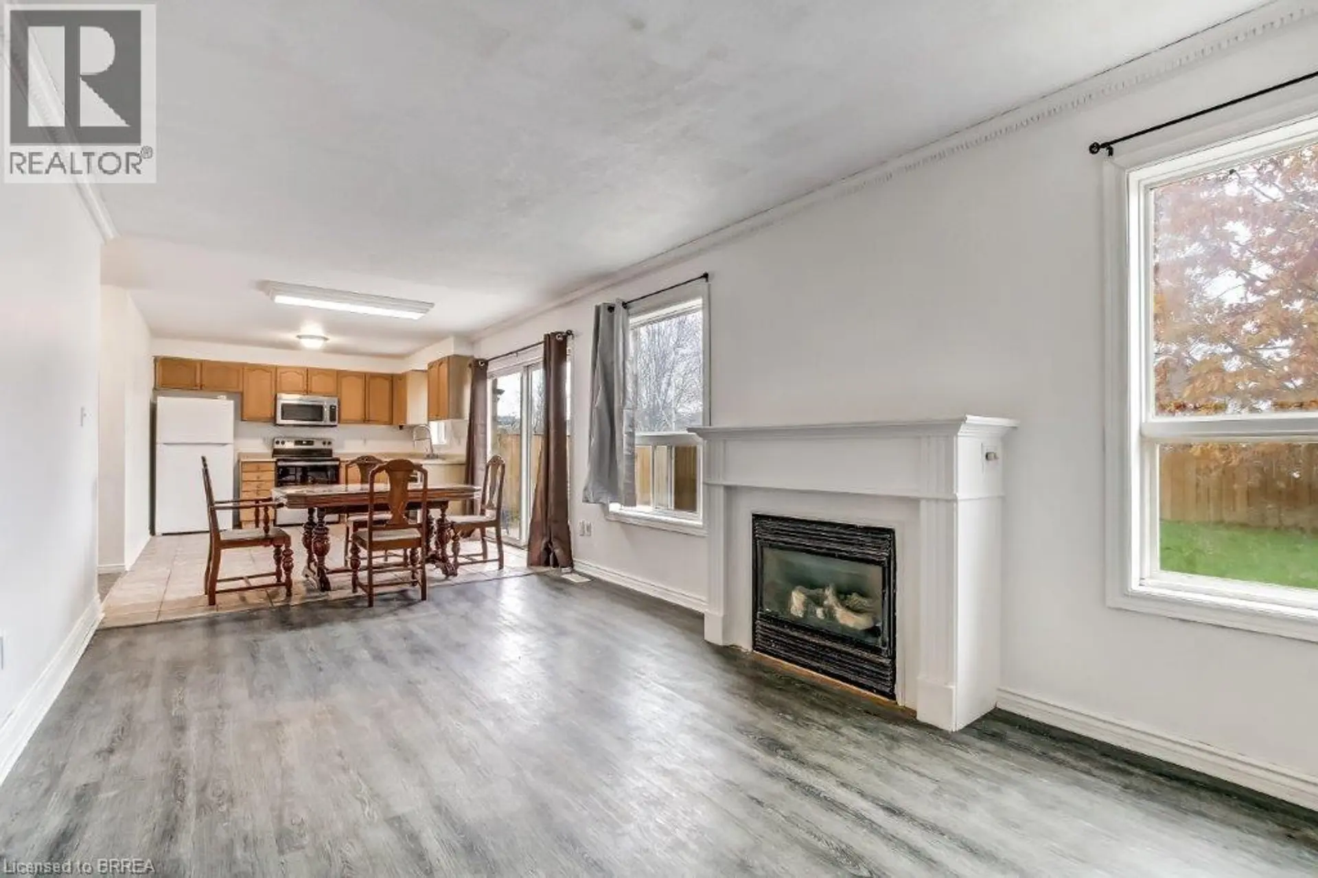 17 STOWE Terrace - Image 7