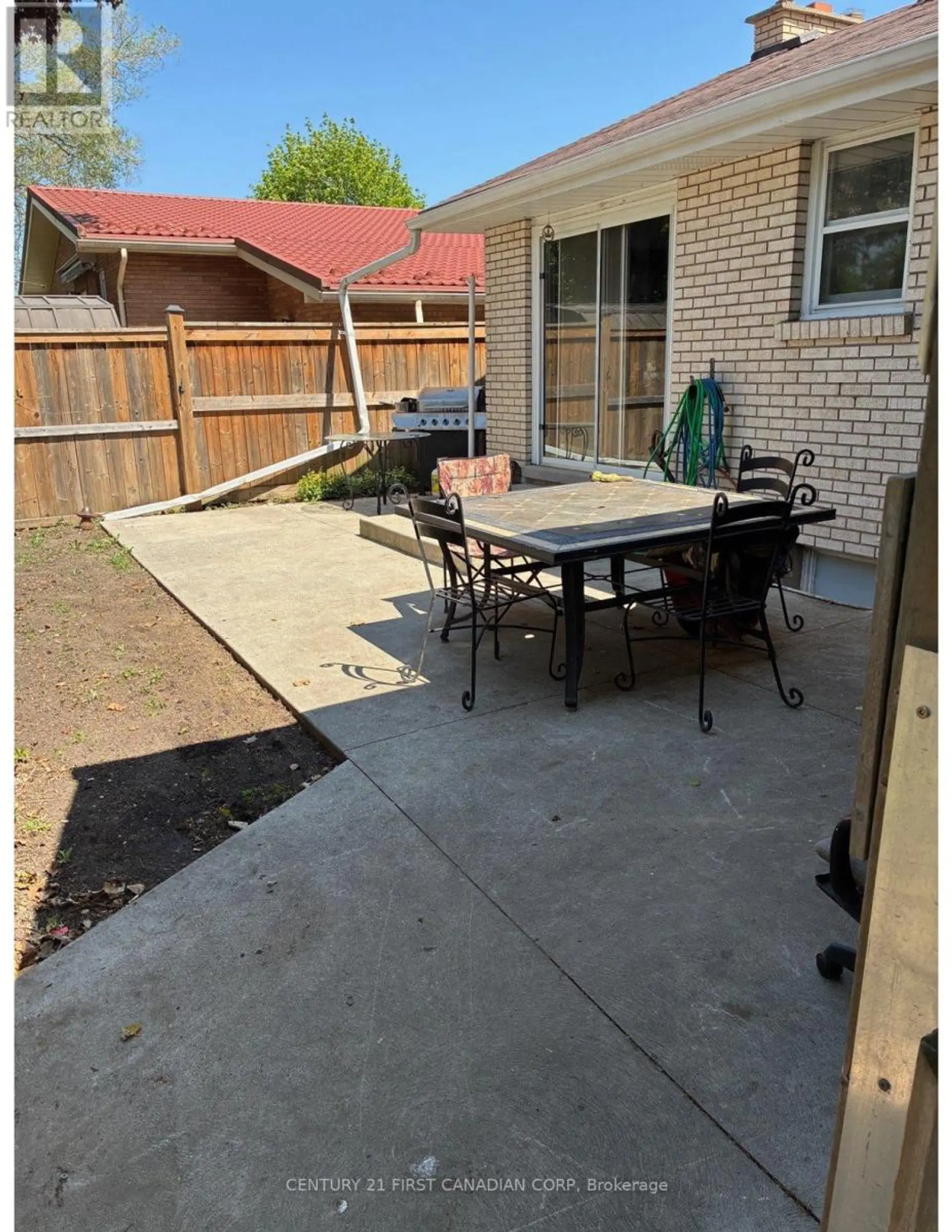 1294 HILLCREST AVENUE - Image 4