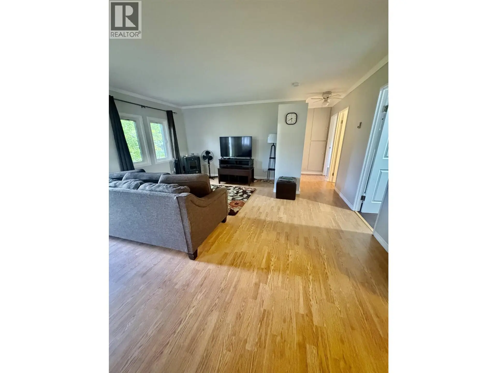 23 KITLOPE STREET - Image 4