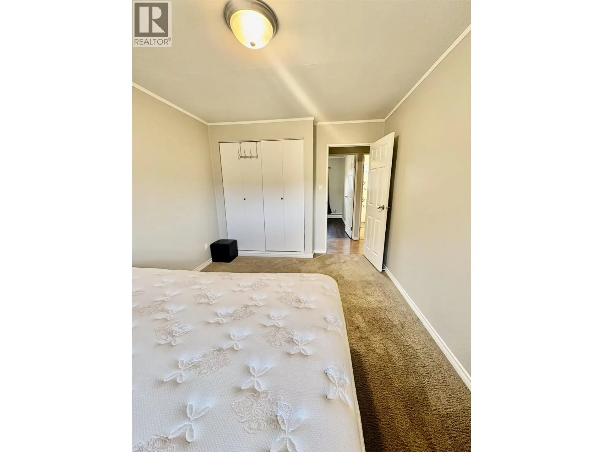 23 KITLOPE STREET - Image 7