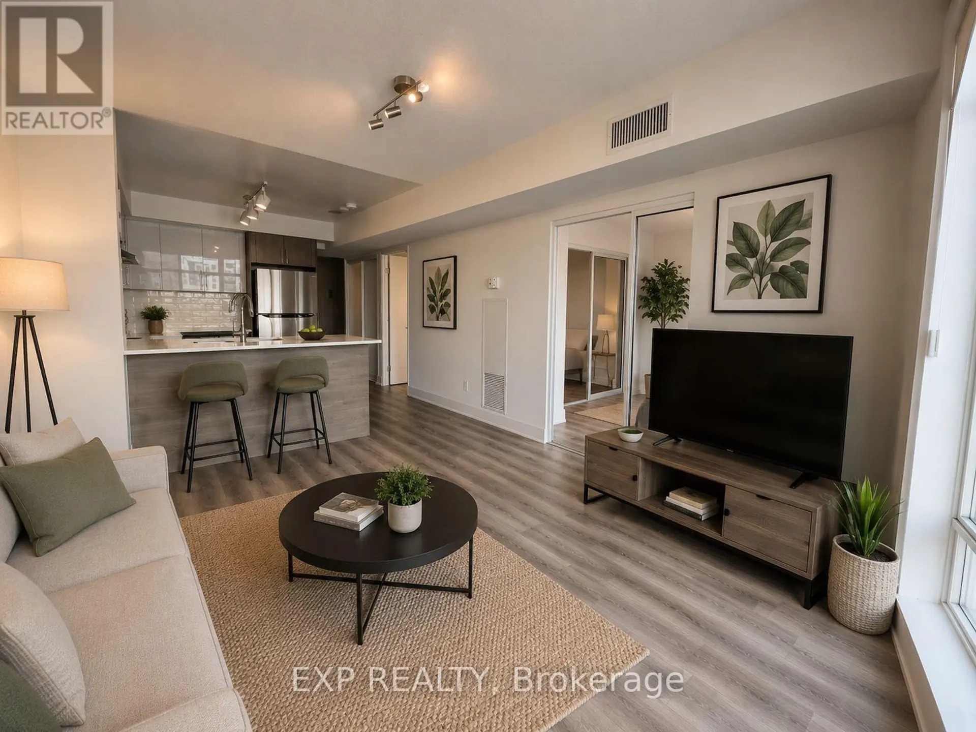 #306 650 QUEENS QUAY W - Image 2